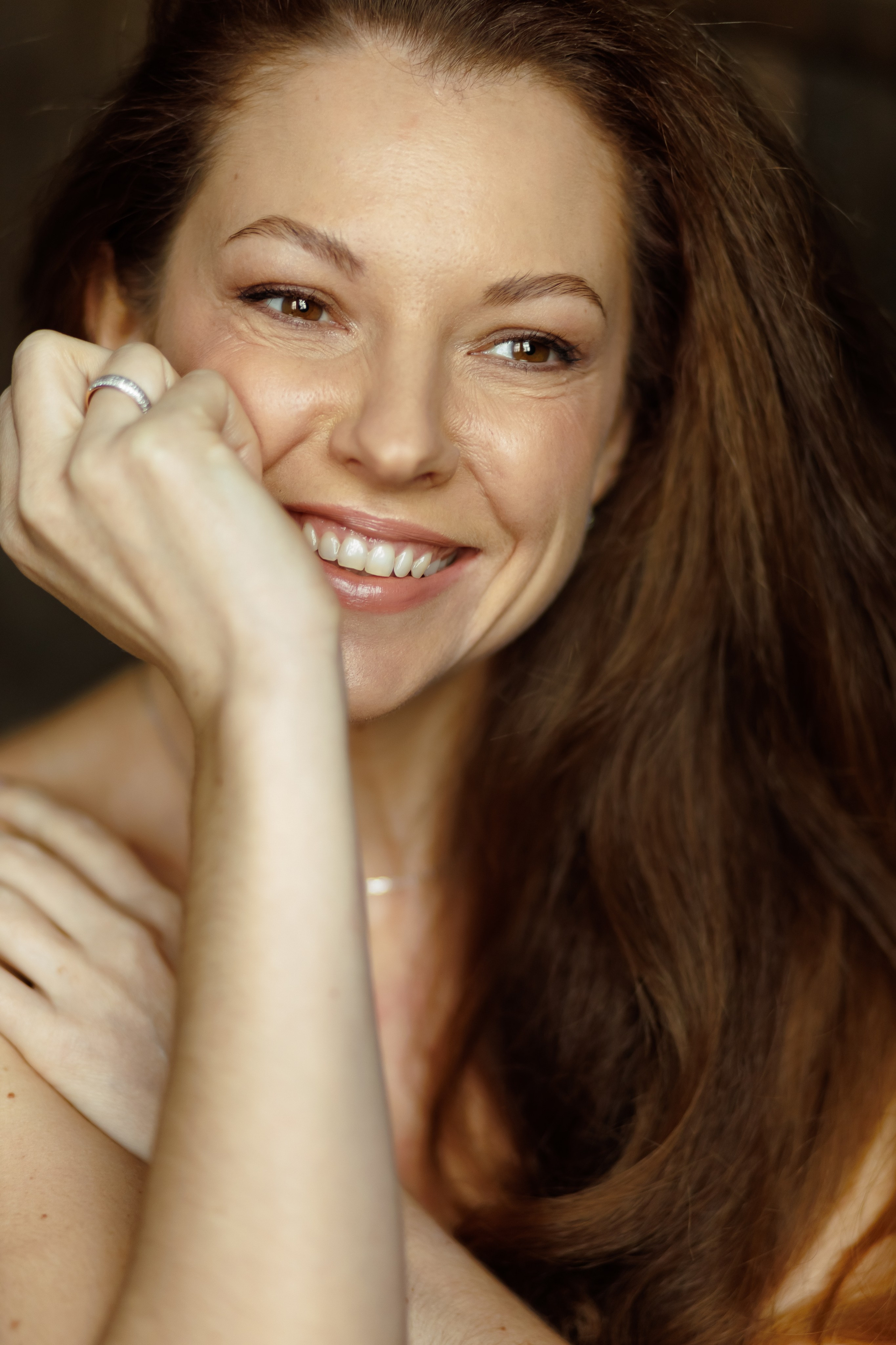 Портретная фотосессия в Костроме, естественная фотосессия без использования ИИ. Портретный и репортажный фотограф Екатерина Селиверстова, Кострома