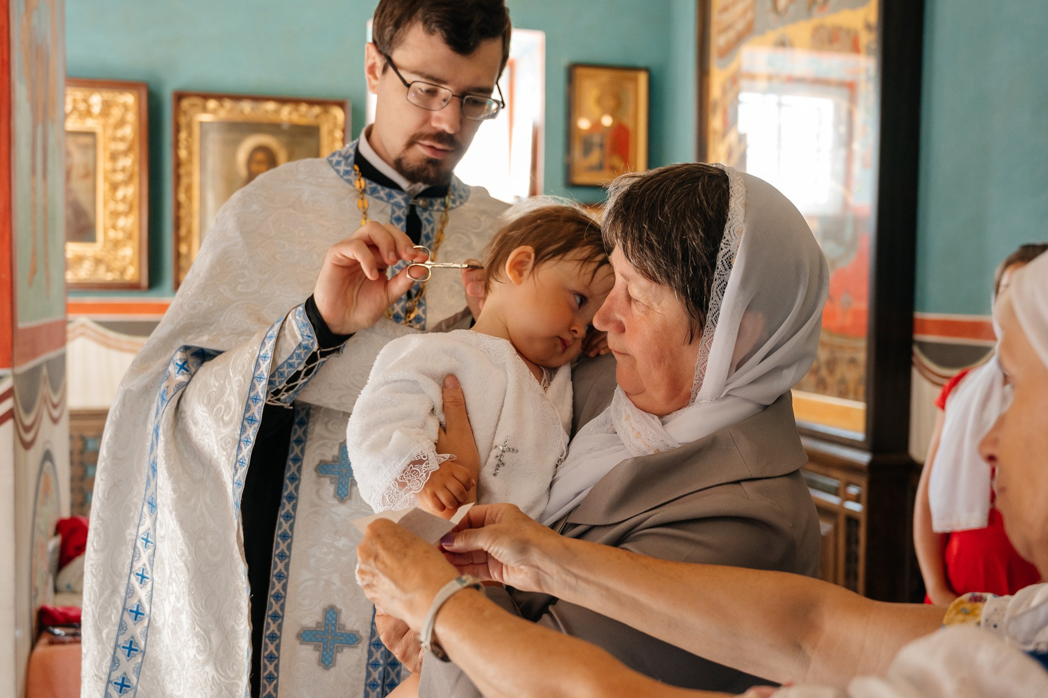 Крещение в храме. Свадебный и семейный фотограф из Санкт-Петербурга Климов Анатолий