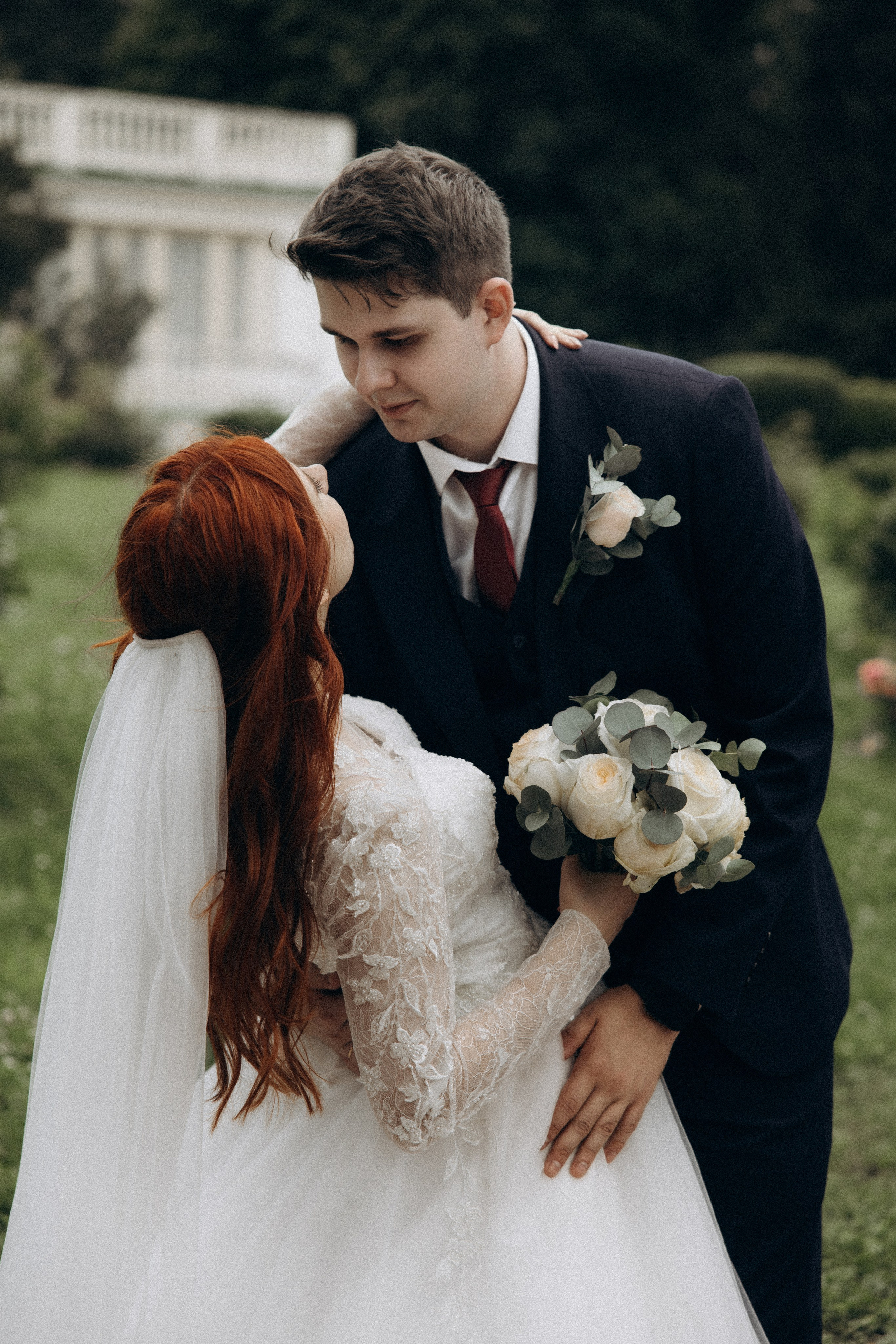 Фотосессия свадьбы Ивана и Александры в парке Горки Ленинские