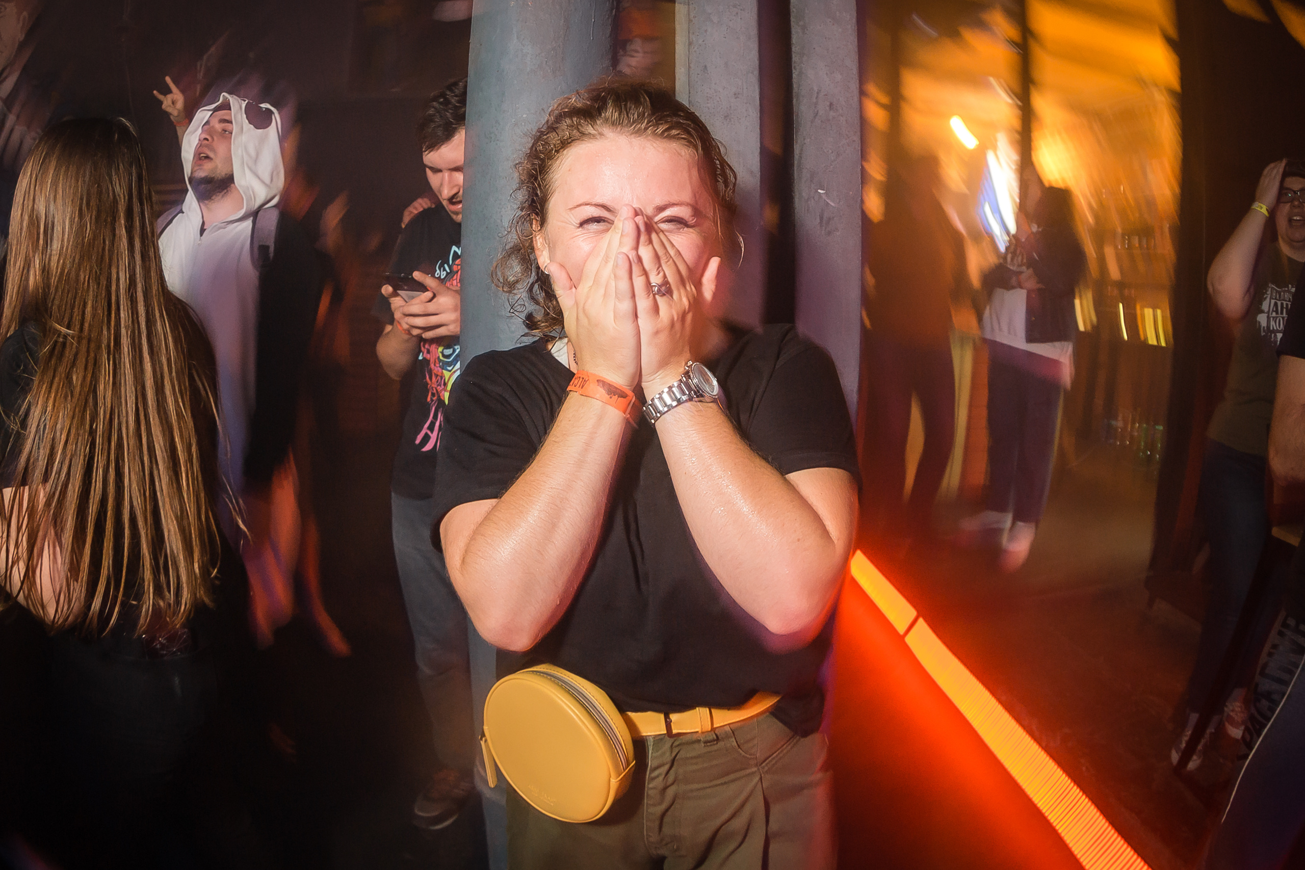 ВКЛЮЧАЙ МИКРОФОН! в Alcatraz bar. Фотографиня Мария Дикова