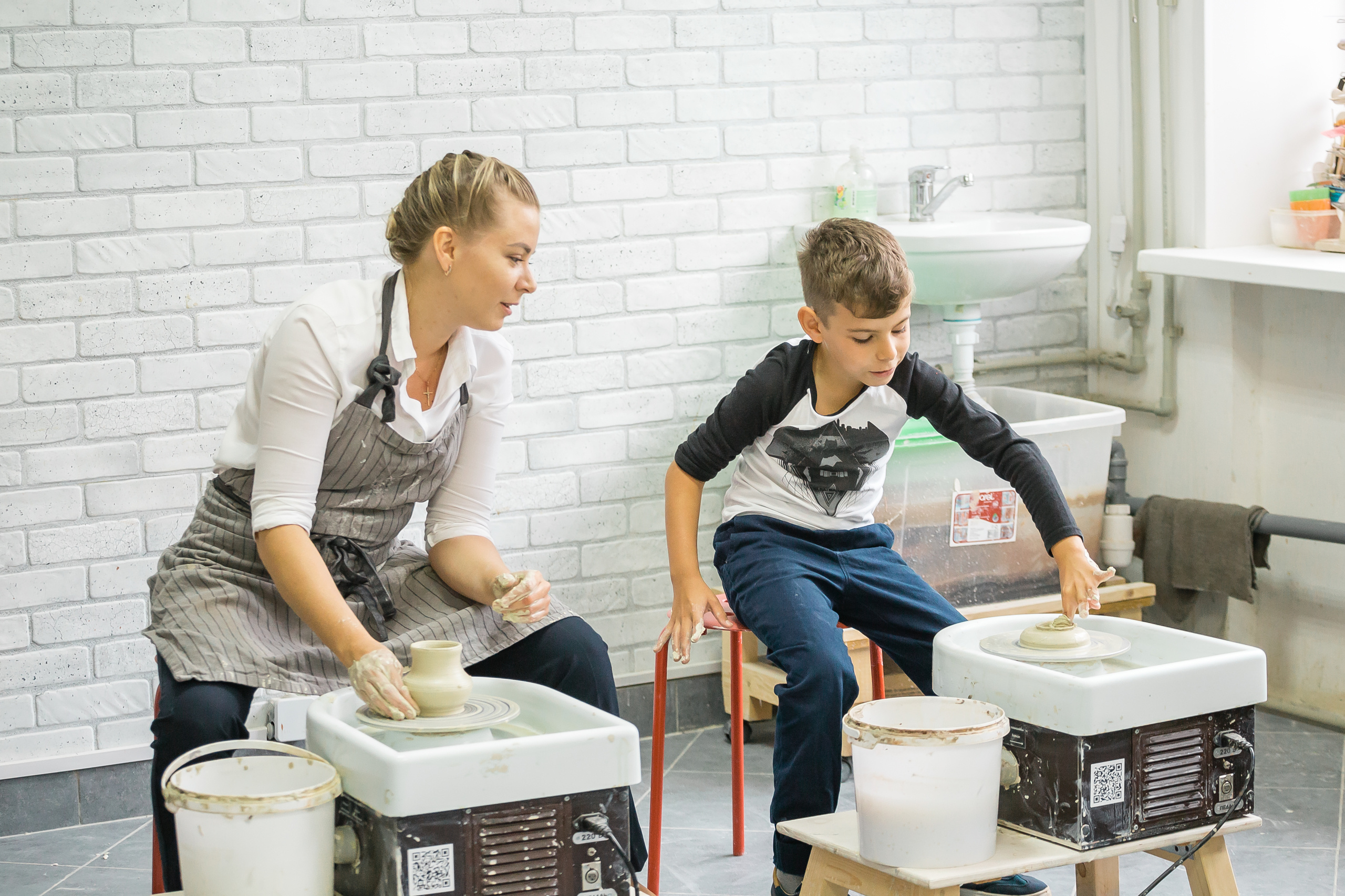 Проект «Вместе с мамой» — гончарное дело. Фотографиня Мария Дикова