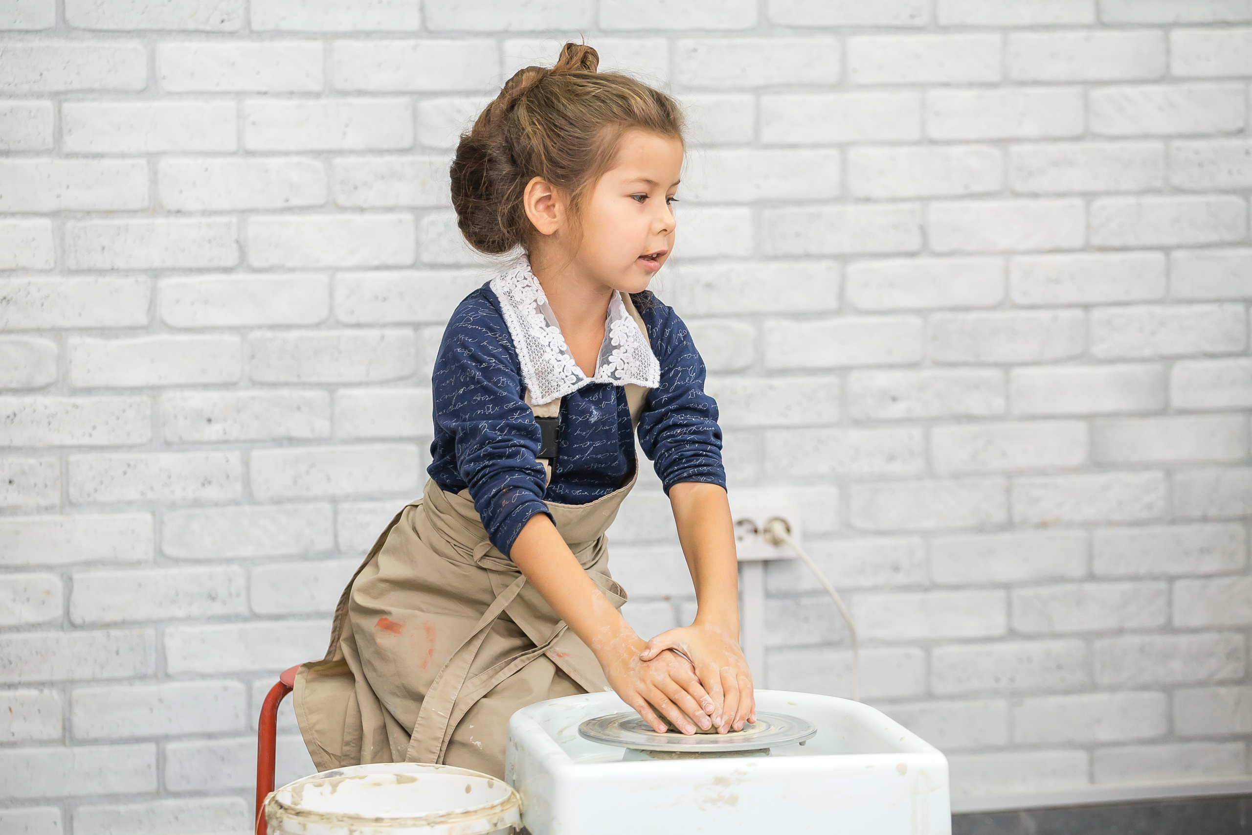 Проект «Вместе с мамой» — гончарное дело. Фотографиня Мария Дикова