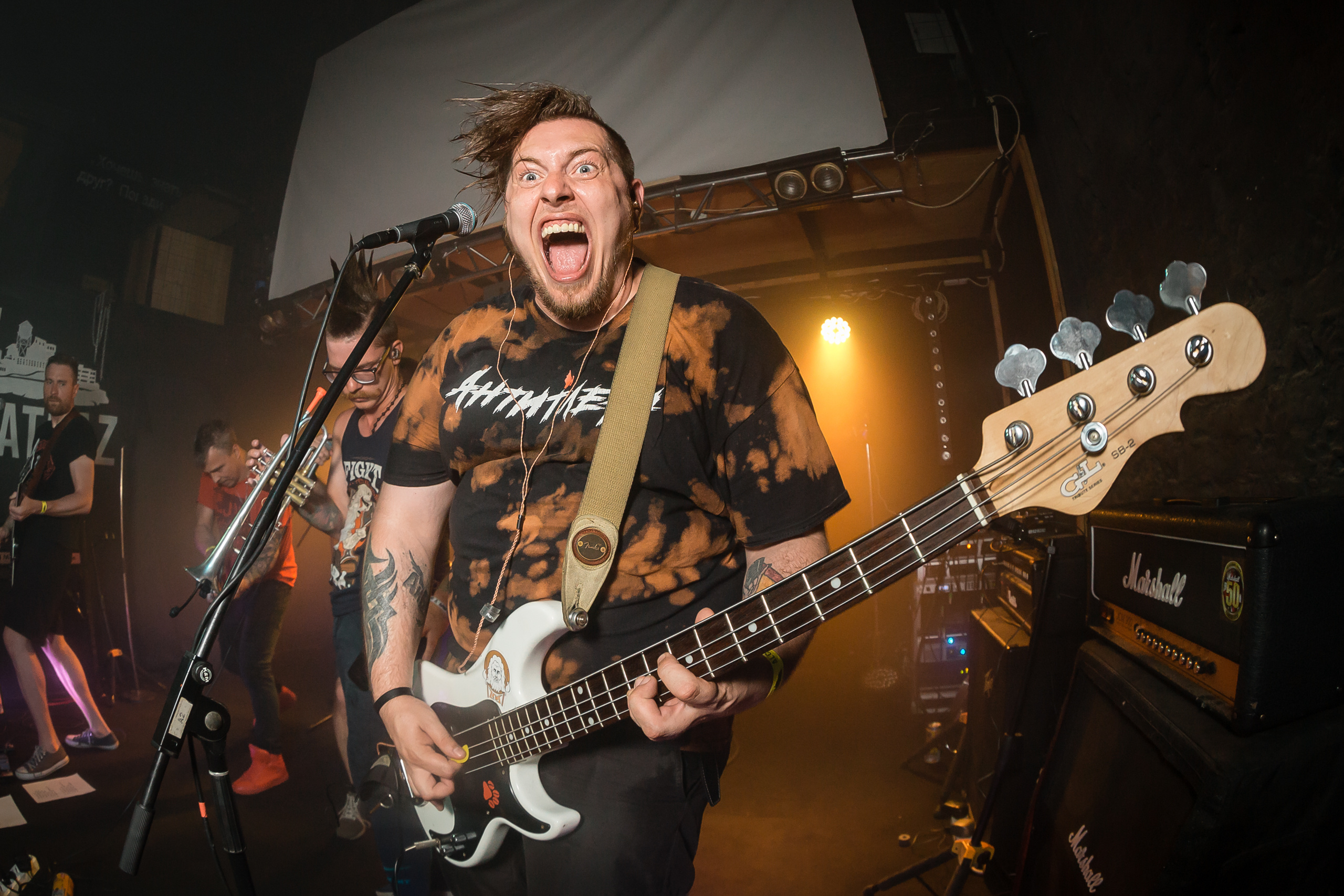 ВКЛЮЧАЙ МИКРОФОН! в Alcatraz bar. Фотографиня Мария Дикова