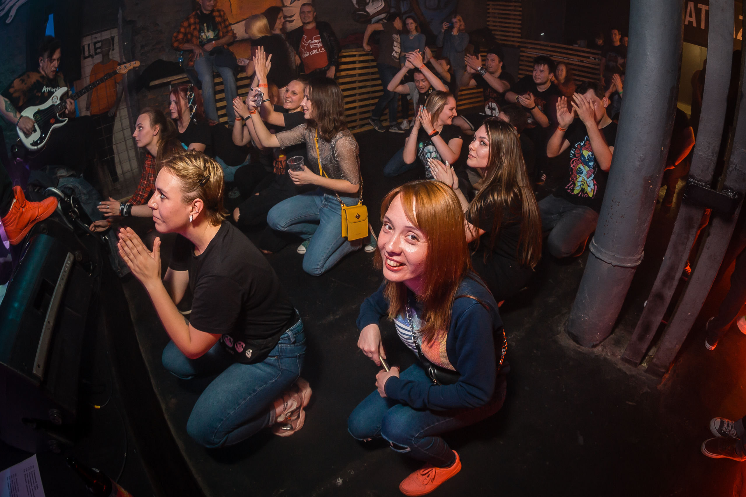 ВКЛЮЧАЙ МИКРОФОН! в Alcatraz bar. Фотографиня Мария Дикова