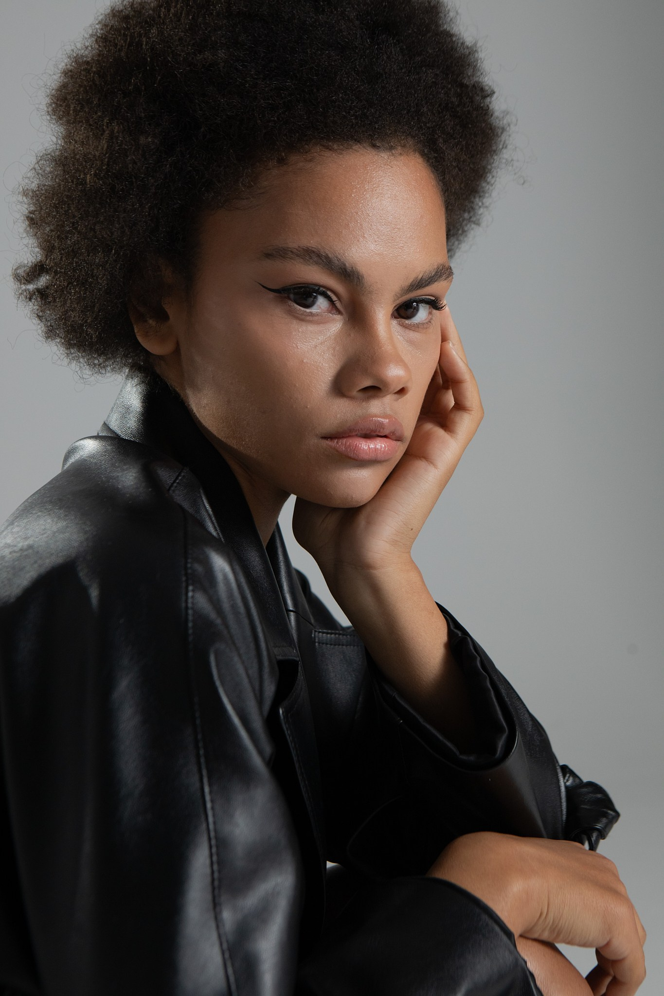 Sasha Shu — retoucher and photographer