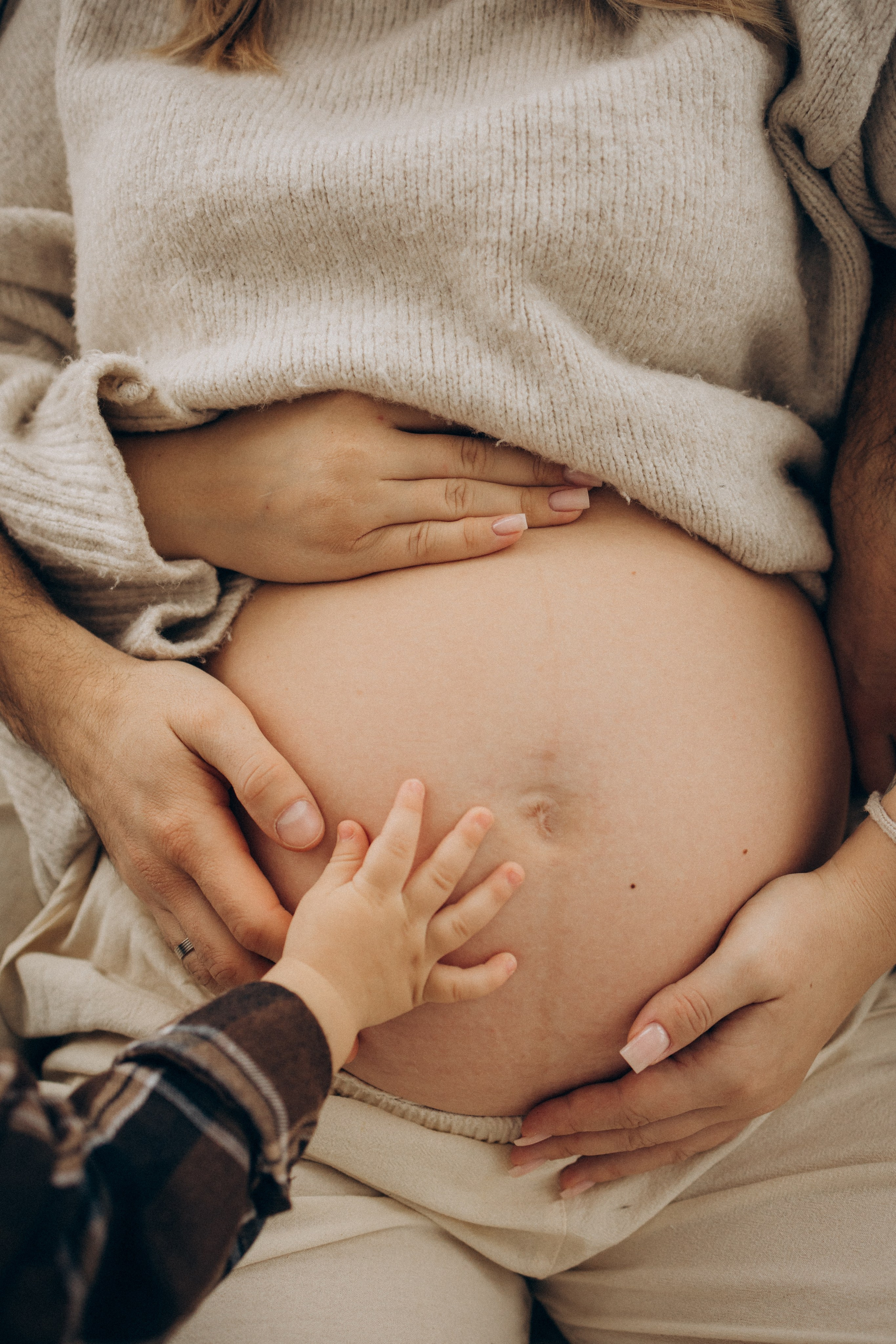 Семейная фотосессия Москва, семейный фотограф в Москве, Фотосессия беременности, фотосессия беременности в Москве, фотограф беременных Москва, фотограф беременных, фотосессия беременности в студии, фотосессия беременности в студии Москва, фотосессия в положении, фотосессия в ожидании, фотосессия в ожидании чуда, семейная фотосессия беременности, фотосессия беременности с мужем, фотосессия беременности с мужем Москва