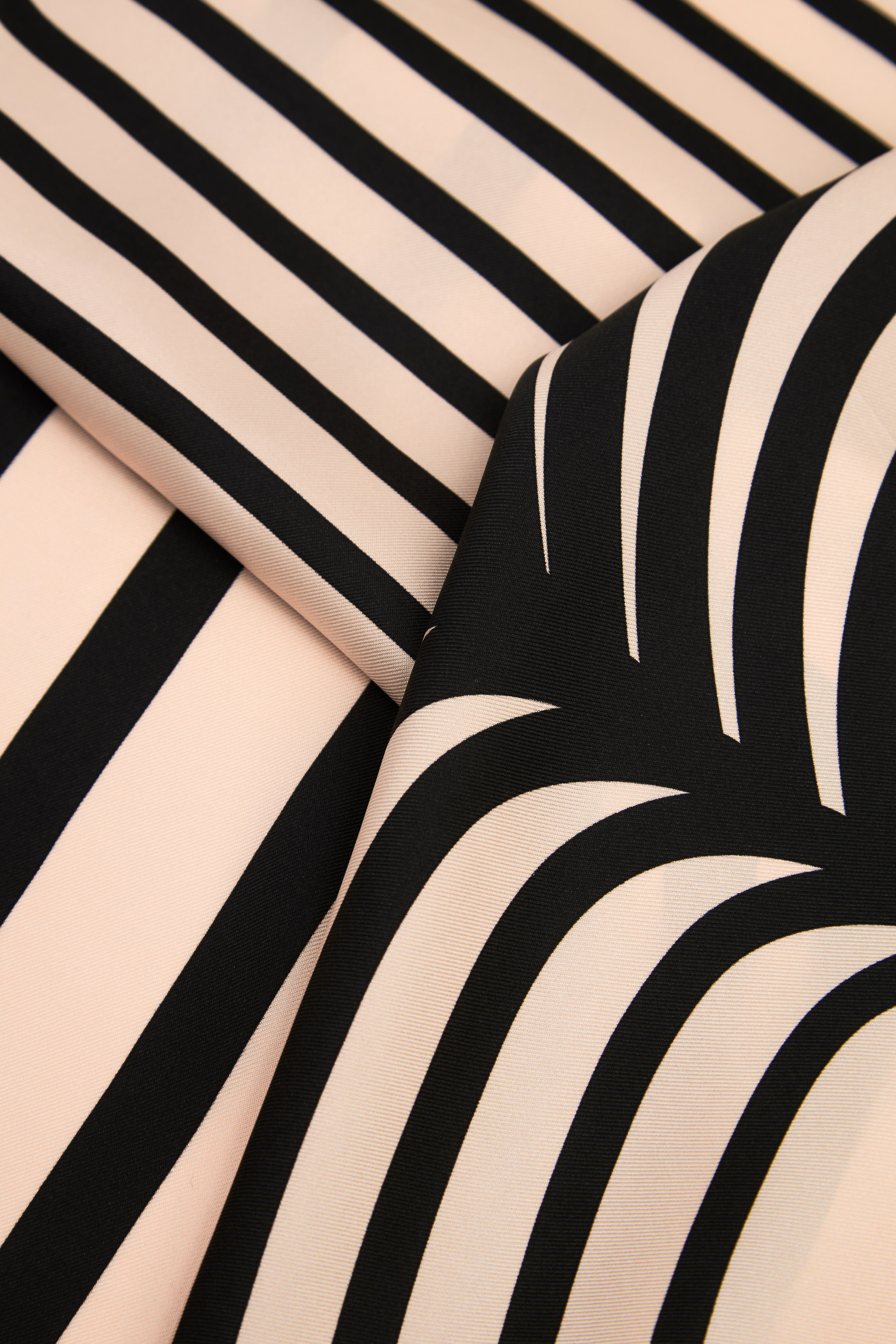 Головные уборы. Предметная фотосъемка в Алматы. Предметный фотограф для маркетплейстов Артур Ахмадиев