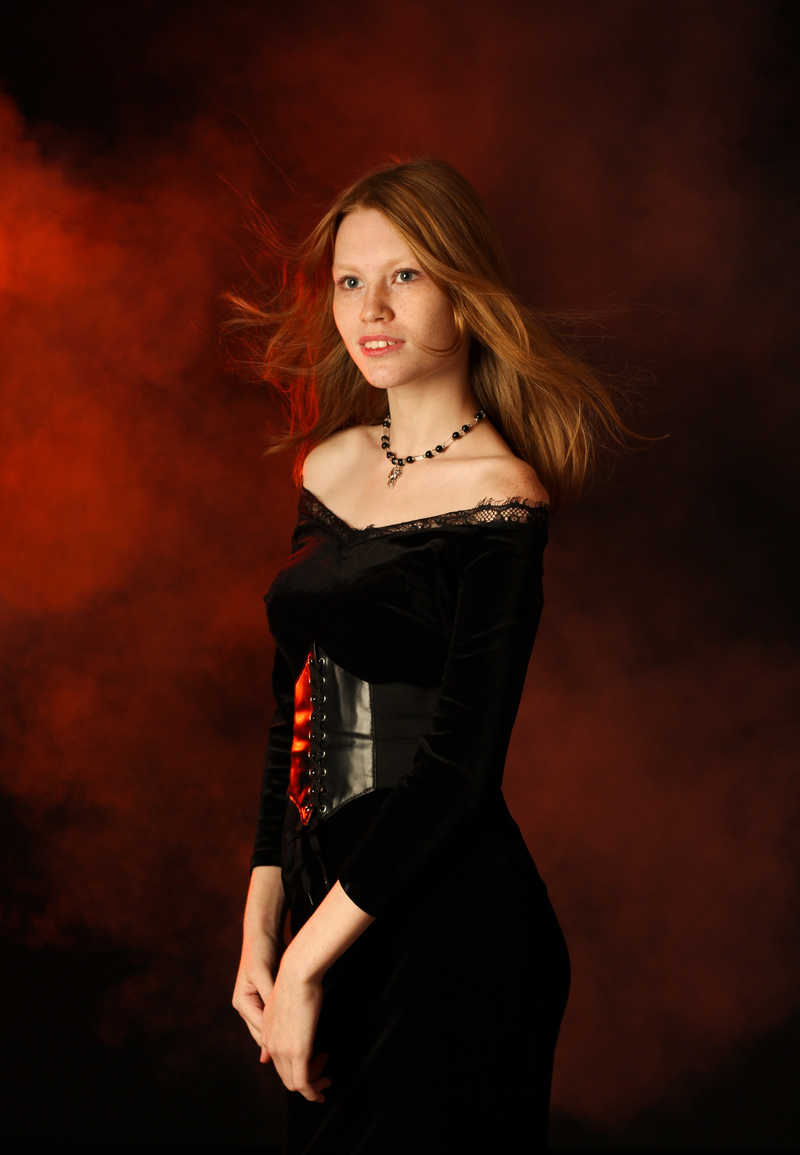 Творческий женский портрет. Фотограф в Новосибирске Анна Полторацкая