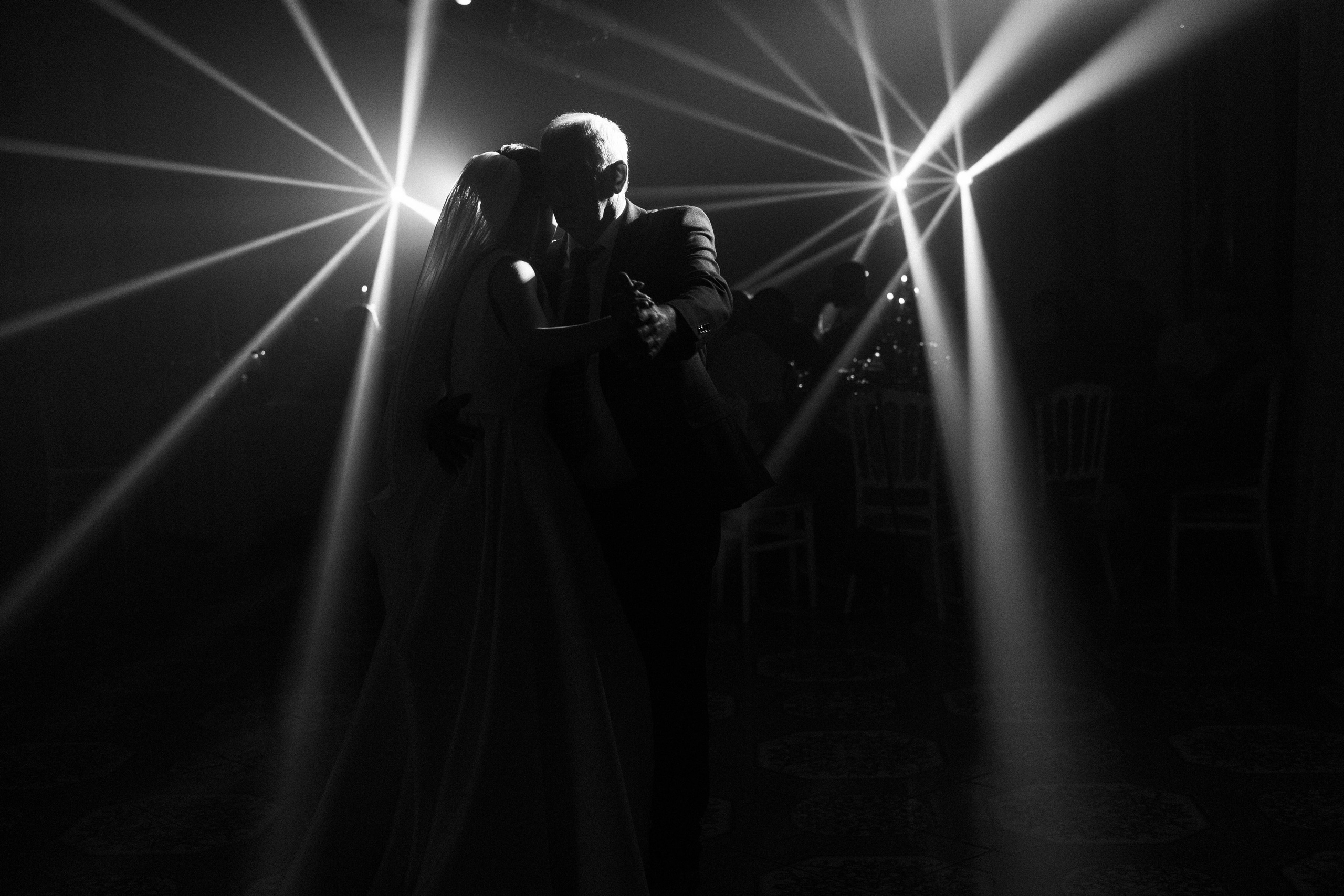 Крепкие объятия. Свадебный и портретный фотограф Соломко Диана