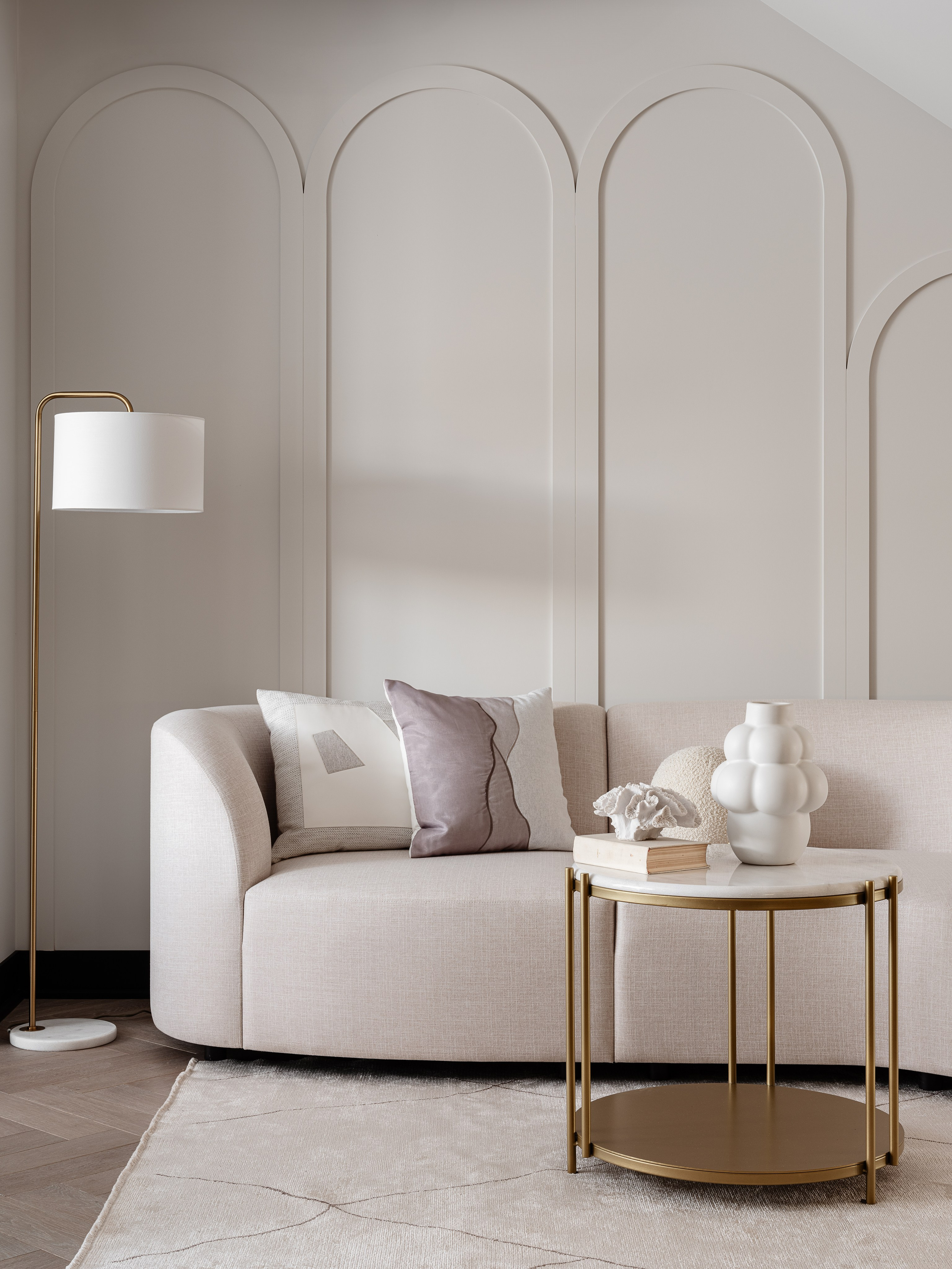 Квартира в Сочи (дизайнеры Ренат Байчуков и Алеся Кириенко, стилист Екатерина Ракитина, интерьерный фотограф Сергей Денисенко)