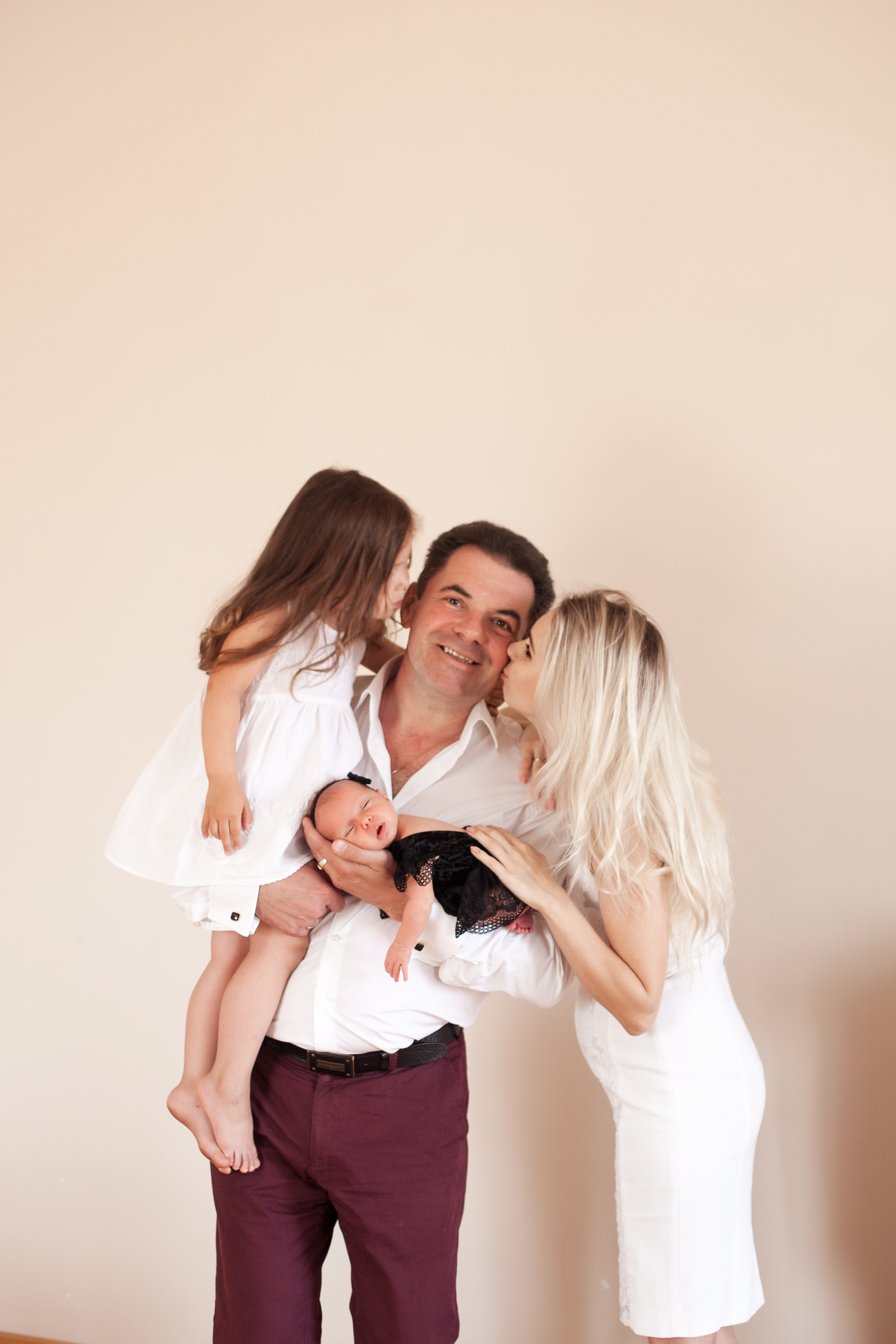 В гостях у Серафимы и ее сестренки!!!. Фотограф новорожденных в Брянске Анжелика Прохоренкова