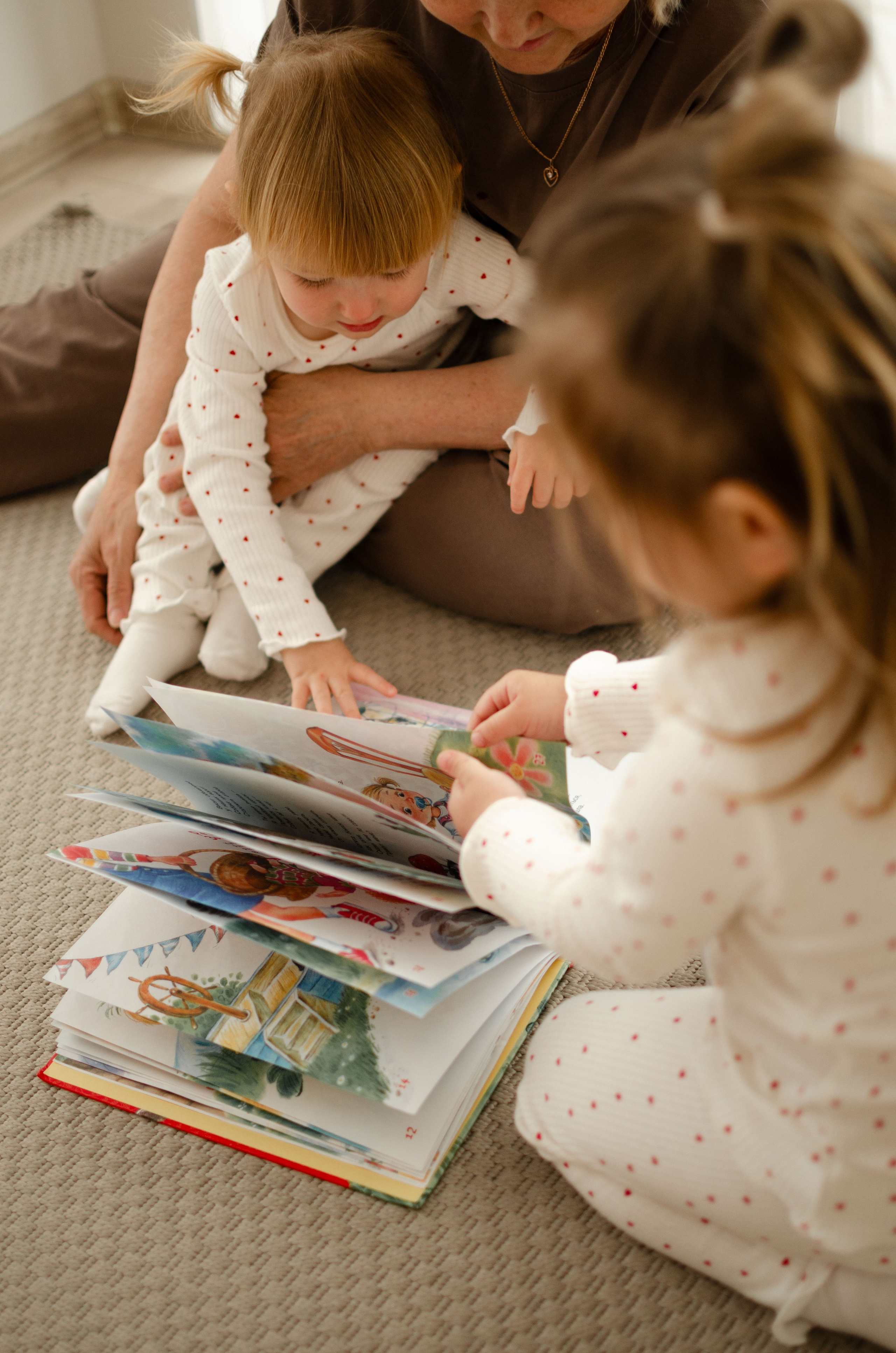Настя, Мэриан, Яна, Элиза & Лия. Женский и предметный фотограф в Уфе Анастасия Настоечка