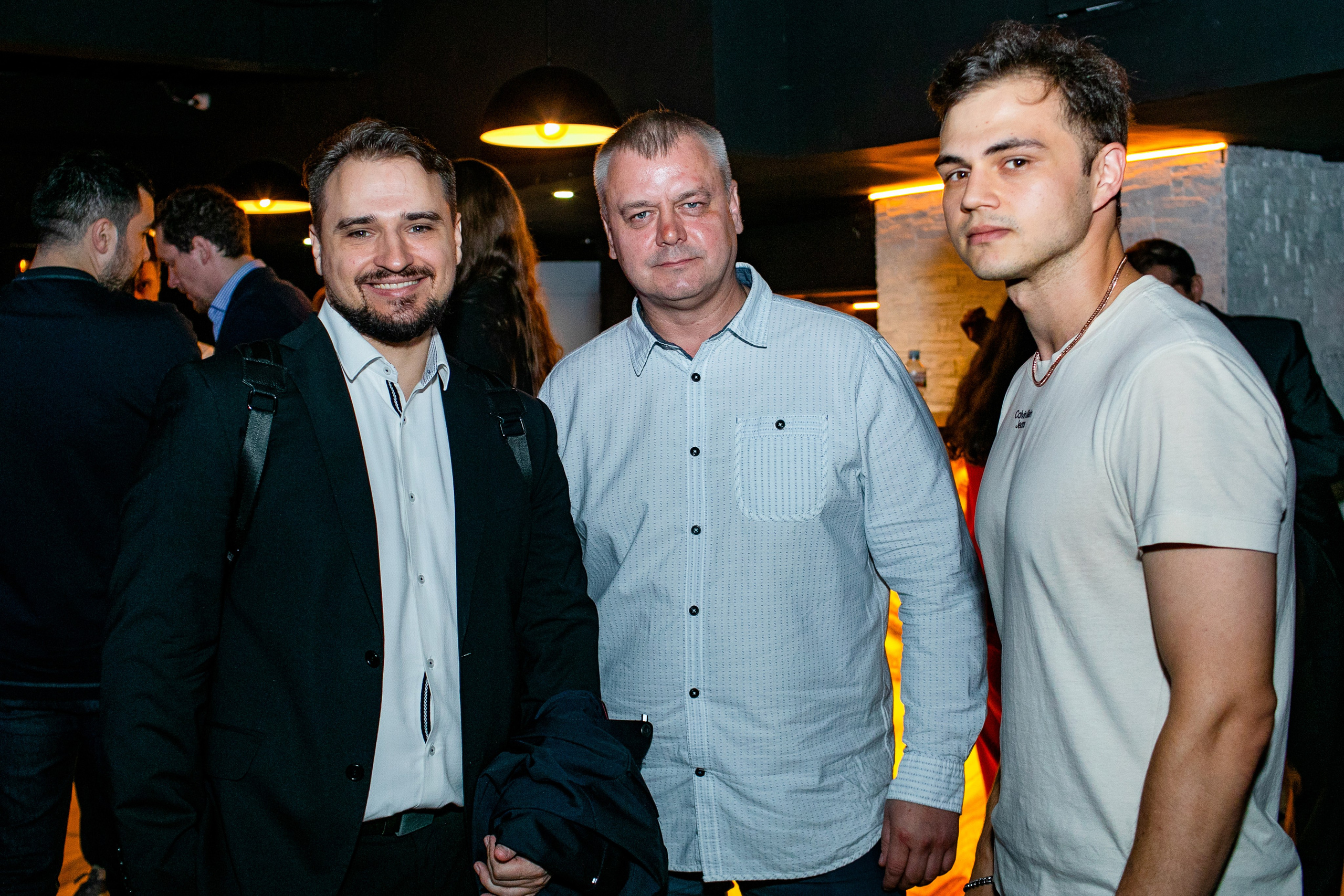 Встреча криптовалюте. Art photographer Nino