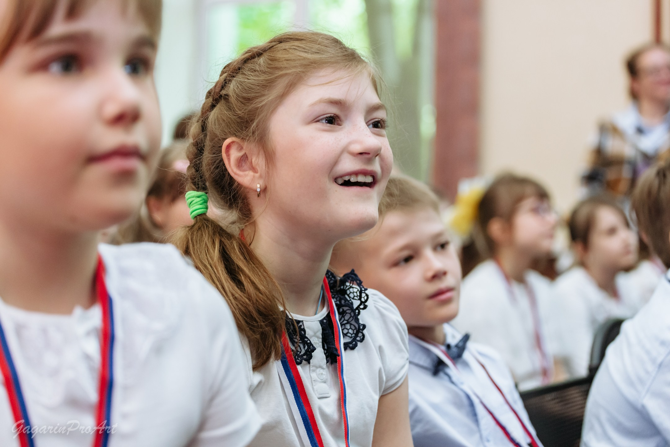 Репортаж в школе на выпускной. Фотограф на выпускной. GagarinProArt