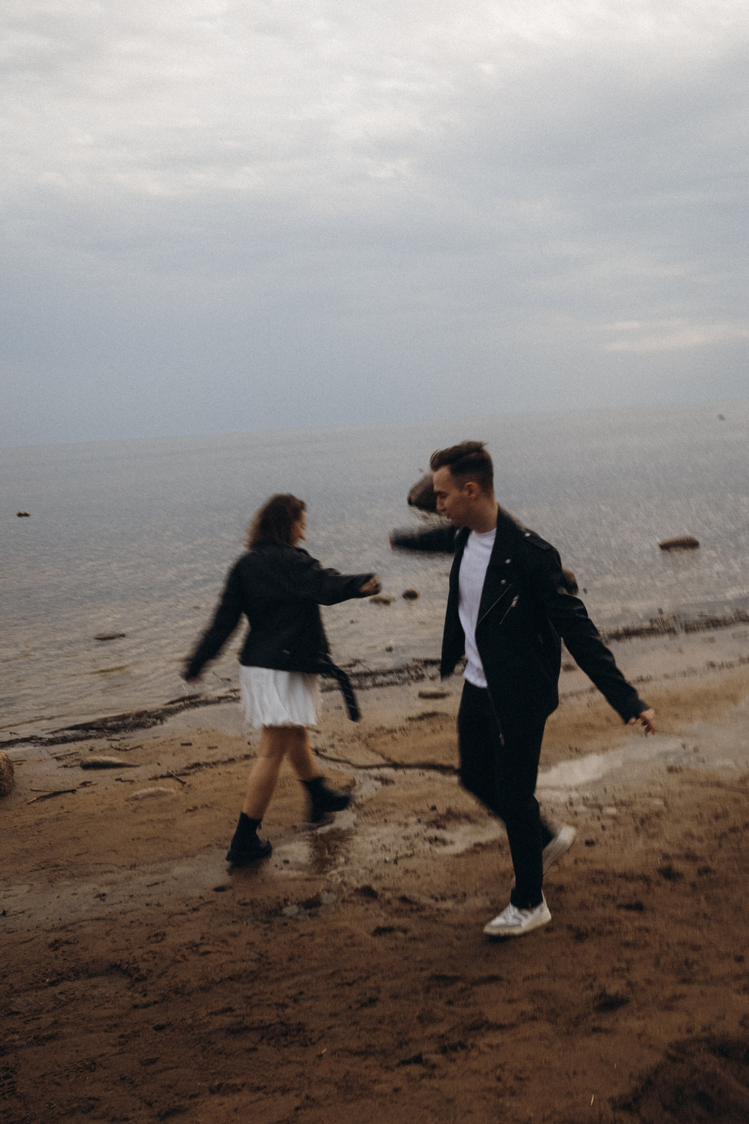 Яна и Валера. Главная