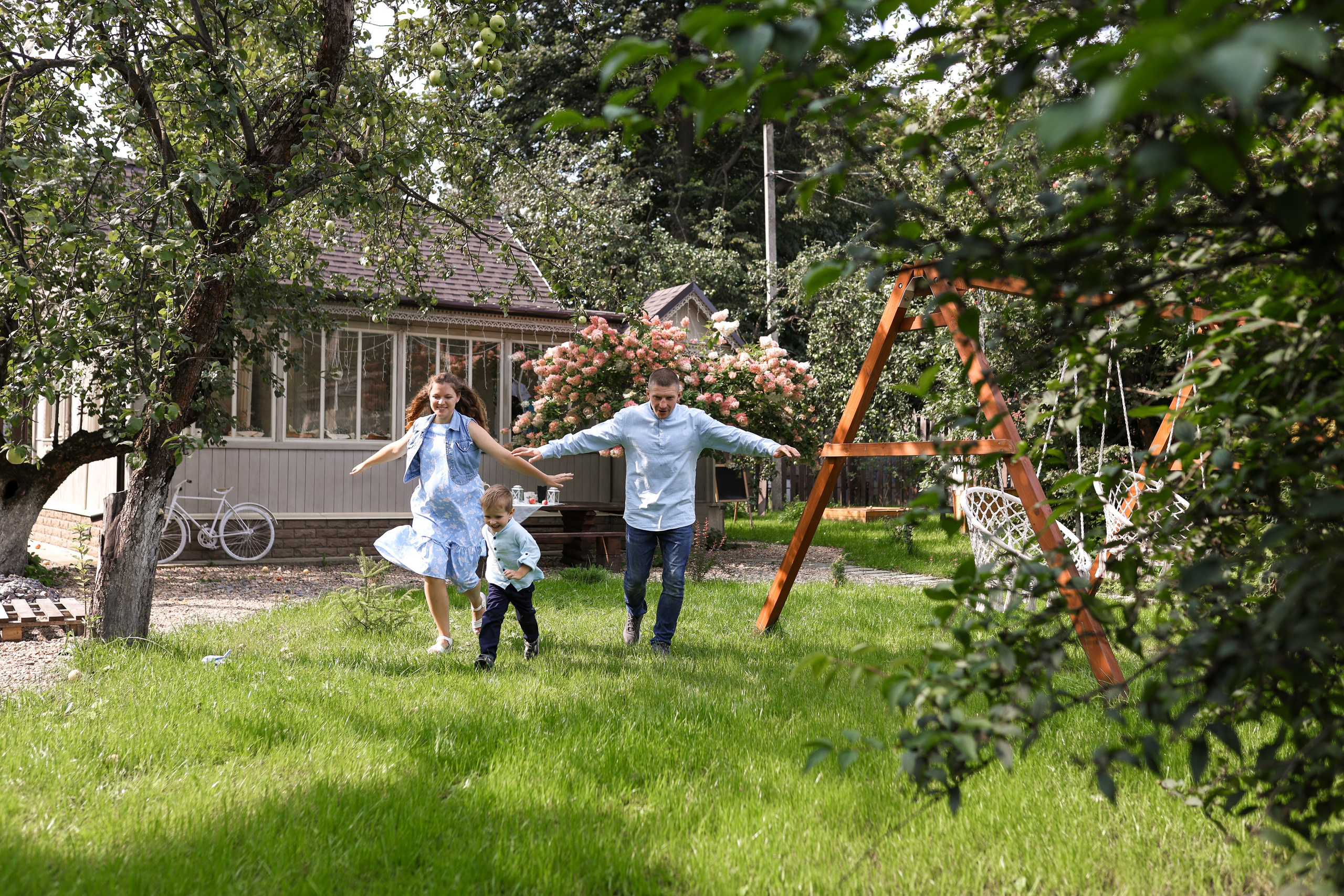 Фотосессия беременности в загородной студии Купавна. Фотограф в Железнодорожном и Балашихе