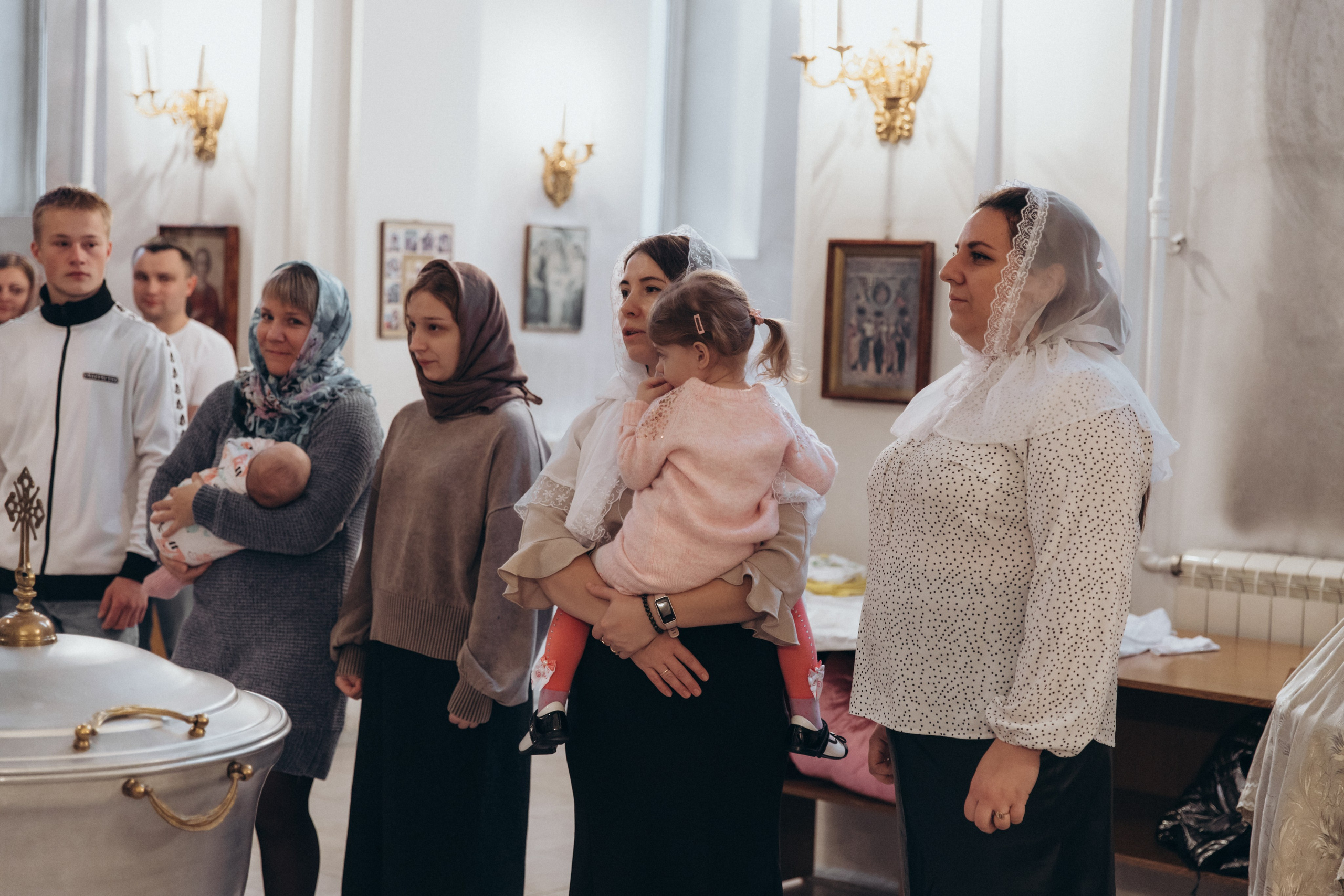 Крещение Веры. Фотограф на крещение в Рязани. Семейный фотограф