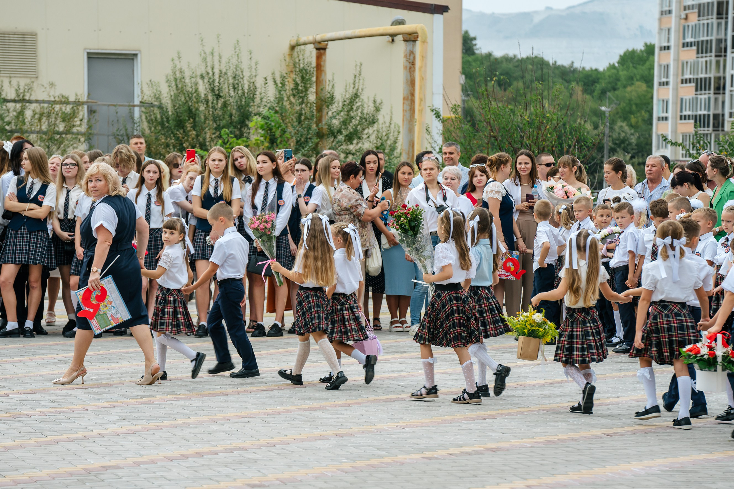 1 сентября. Выпускные альбомы, школьные фотосессии в городе Новороссийске