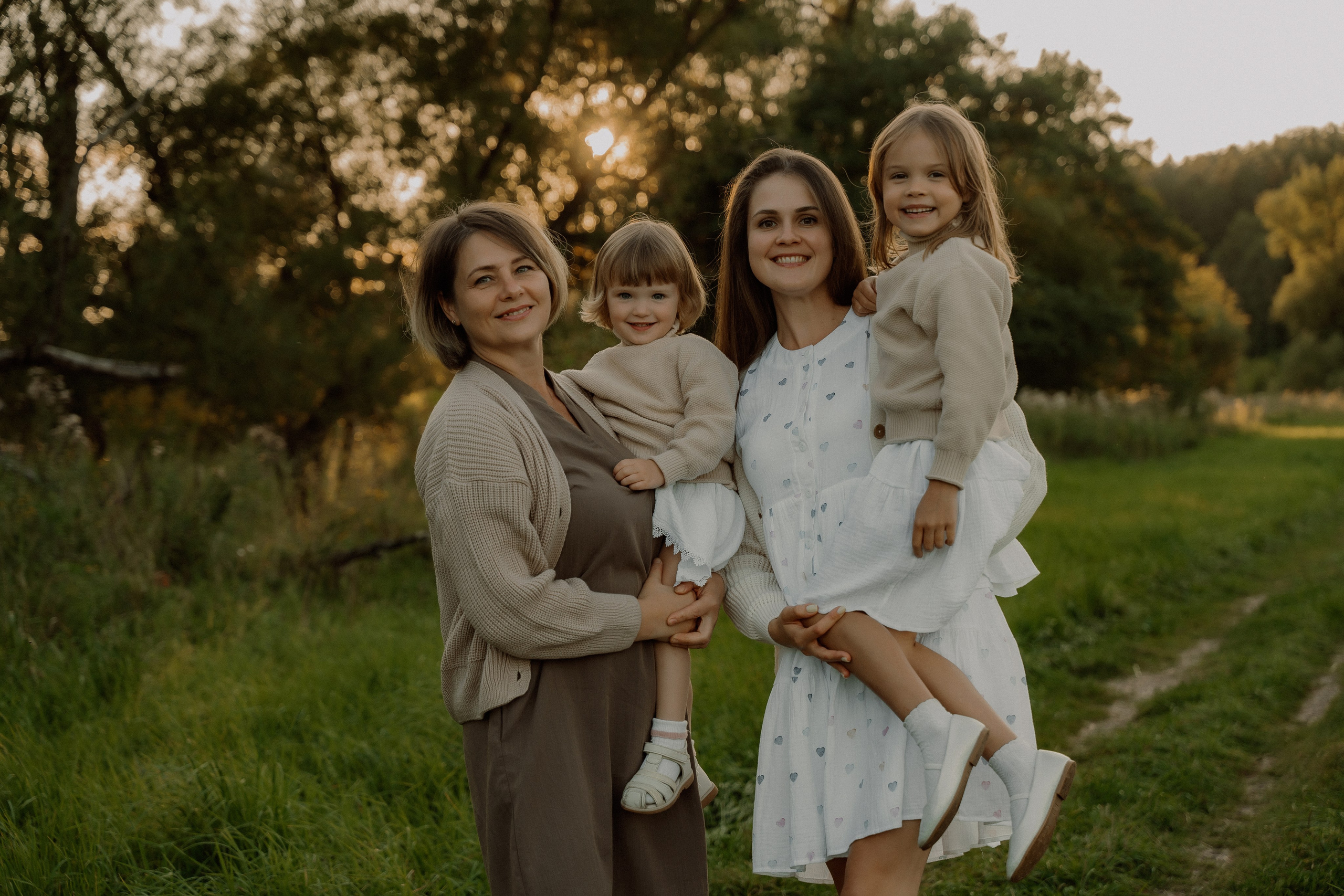 Полина и ее семья. Свадебный и индивидуальный фотограф в Суворове Клюева Мария