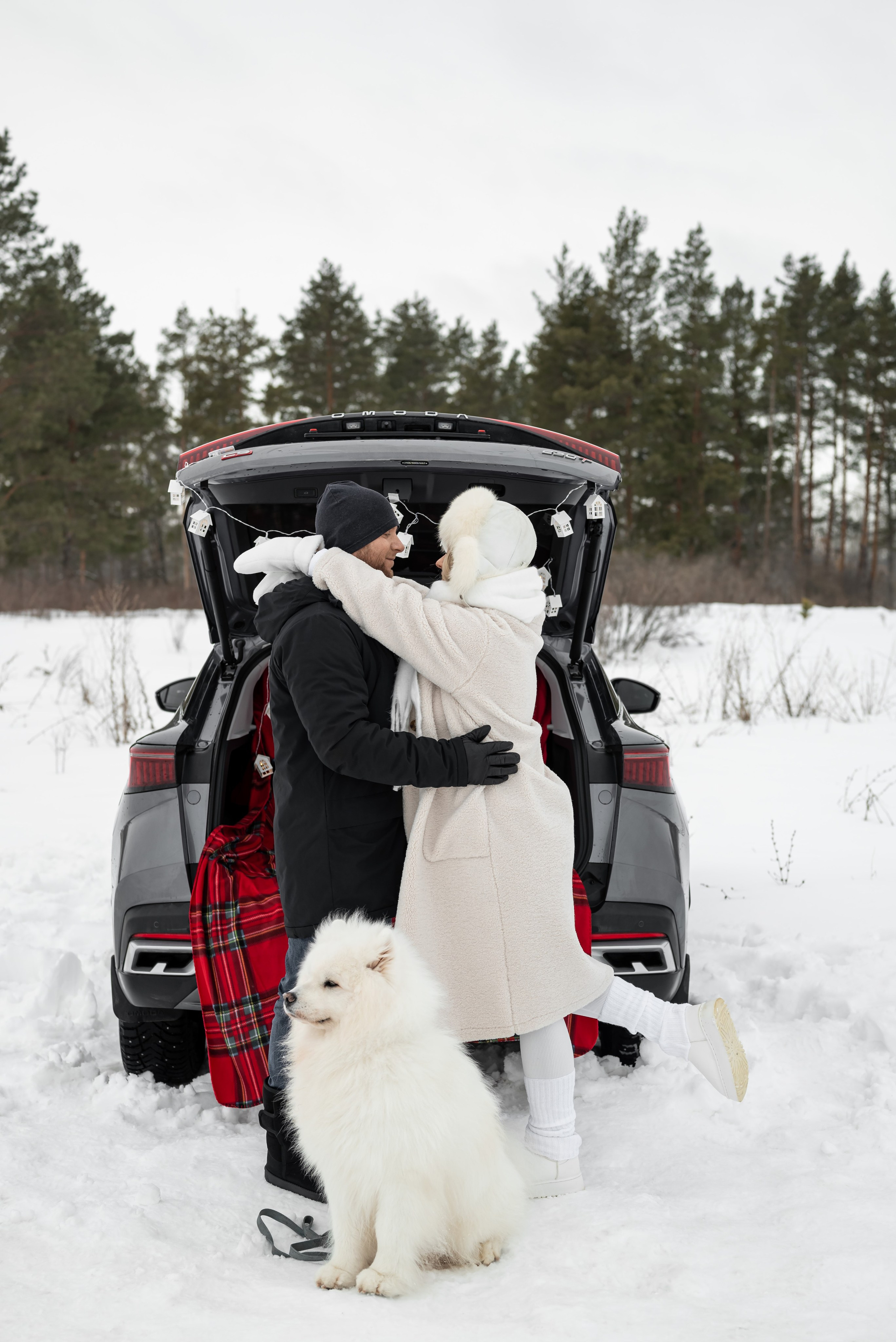 Фотопроект с Платоном и машиной на улице. Фотограф в городе Салават