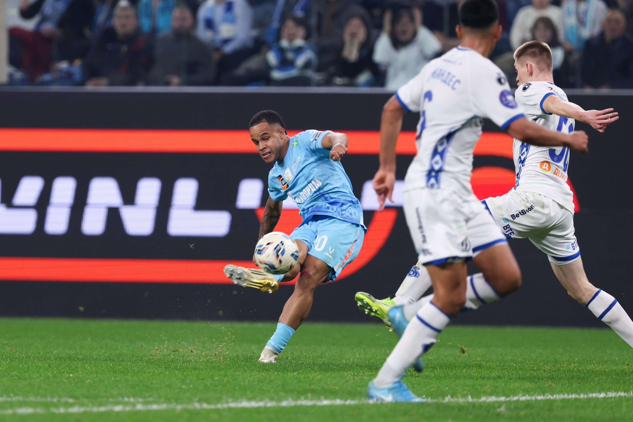 ФК «Зенит» — ФК «Динамо» Москва 26.10.2025. Спортивный и репортажный фотограф Антон Тереханов