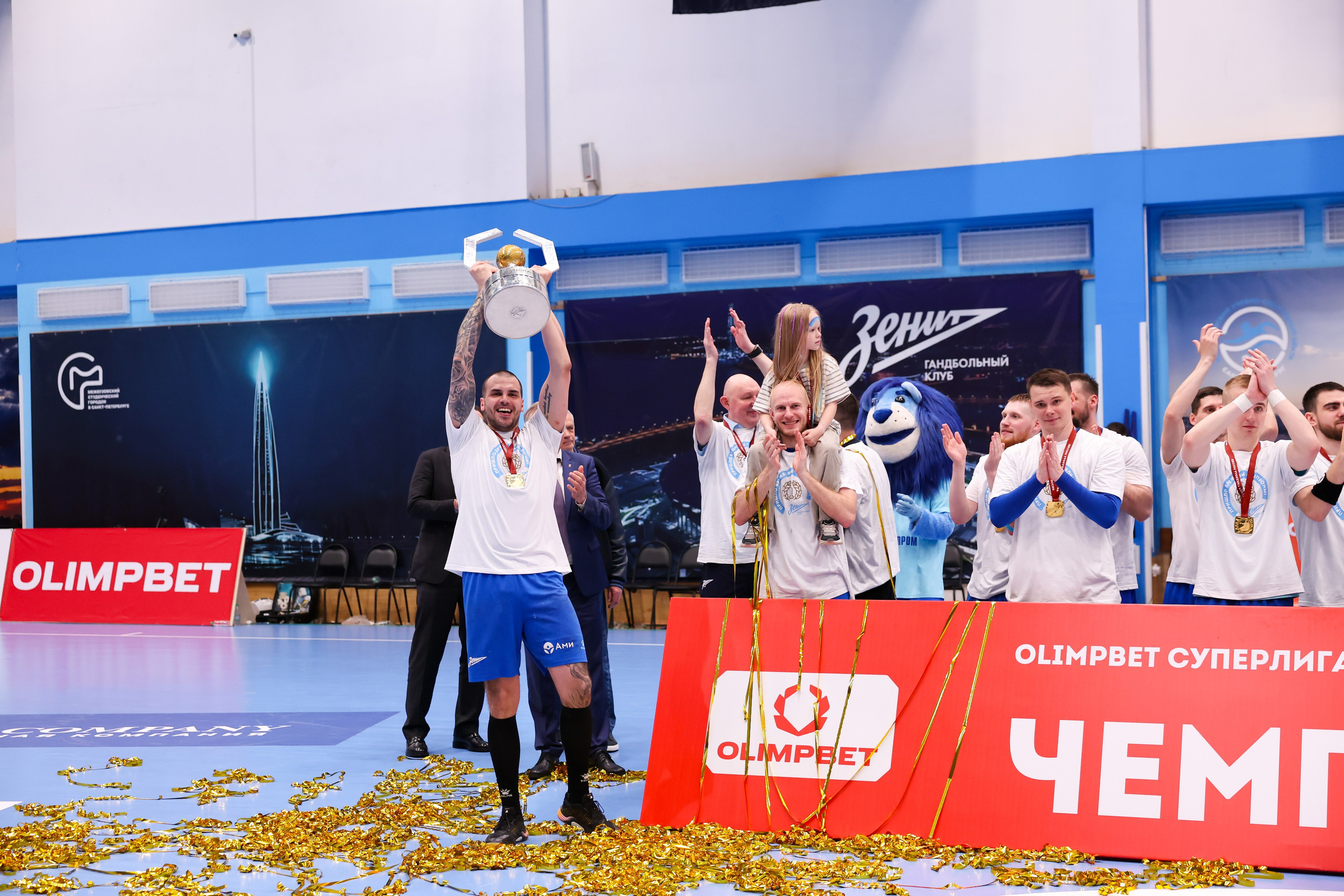 ГК Зенит — ГК ЦСКА финал ЧР2024/25 3 игра 28.05.2025. Спортивный и репортажный фотограф Антон Тереханов