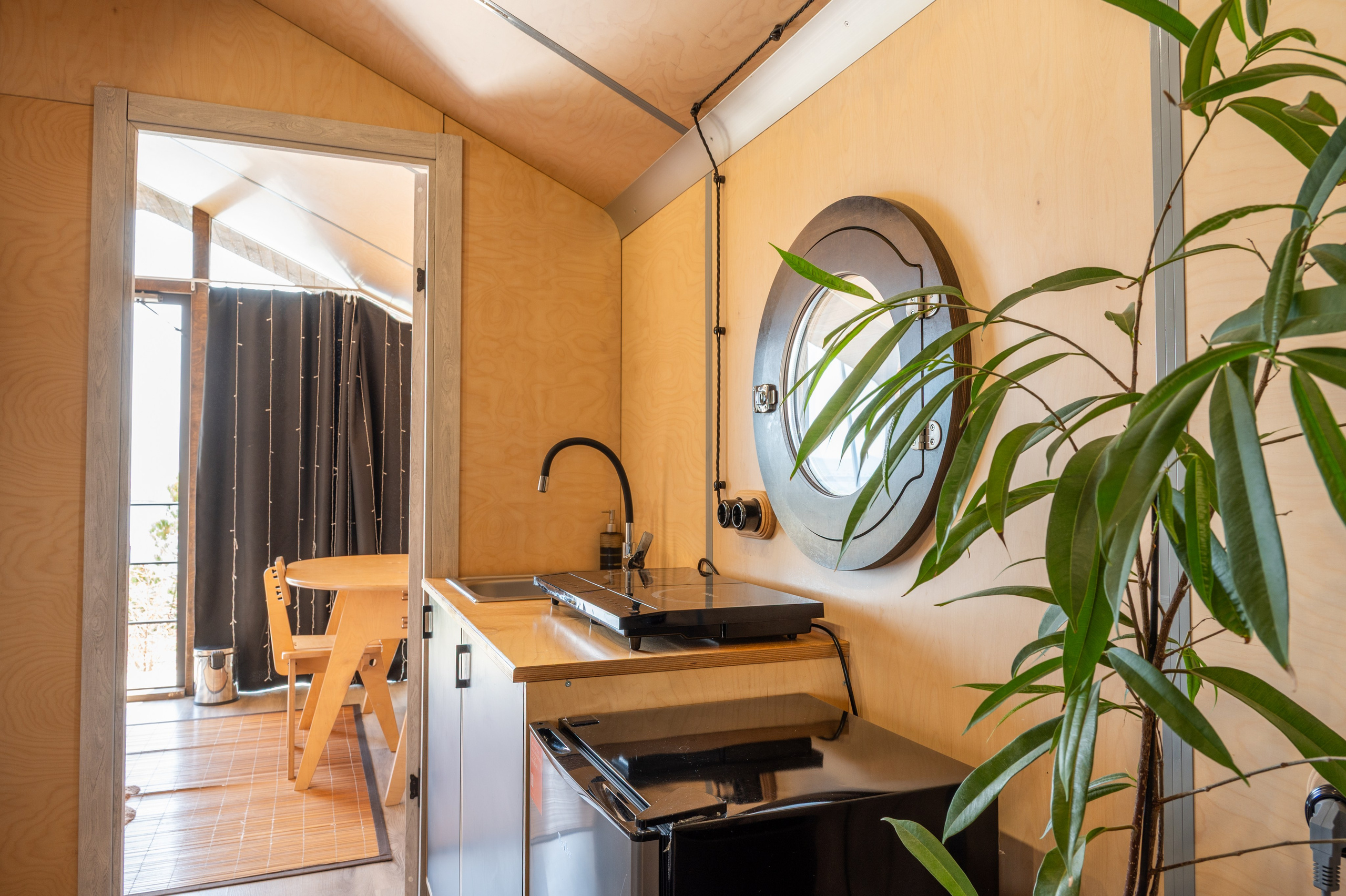 Фотосъёмка для глэмпинга в Крыму. Фотограф Лобанов Антон, г. Москва