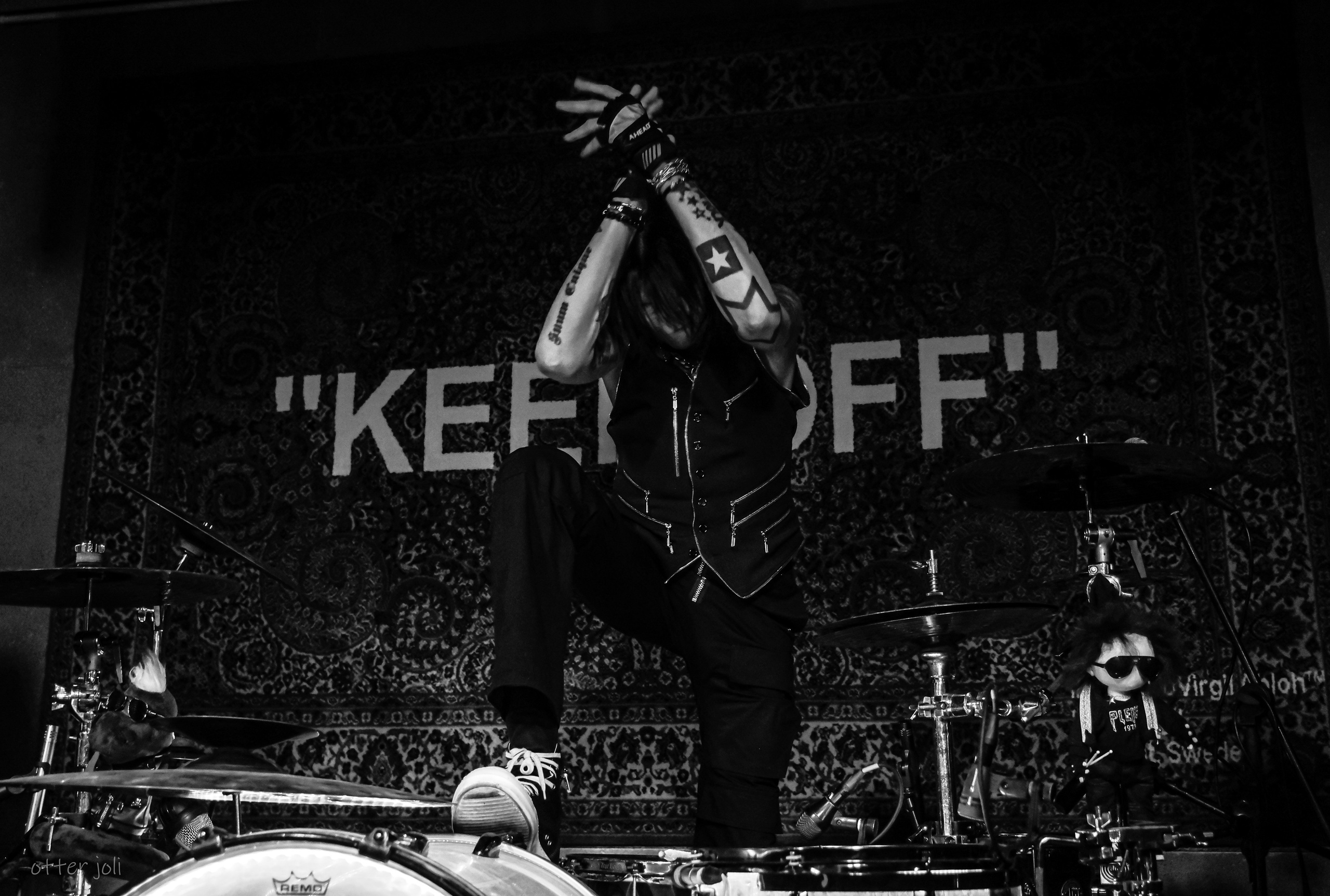 SNAKE 55 | ТехникаБезОпасности. Концертный репортёр Валерия Сафина