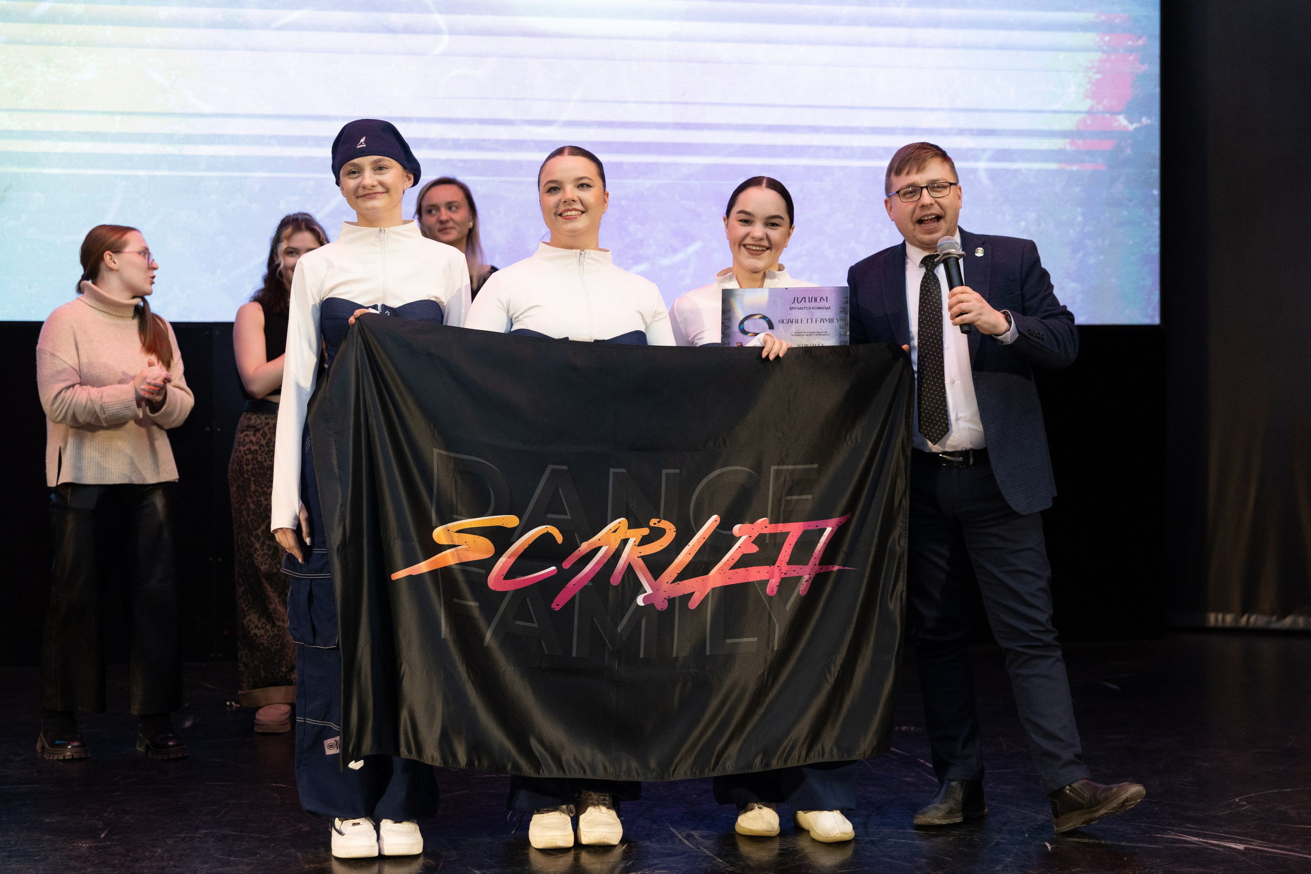 STARTEEN 2025. Репортажный и студийный фотограф в Екатеринбурге Коротынская Анастасия