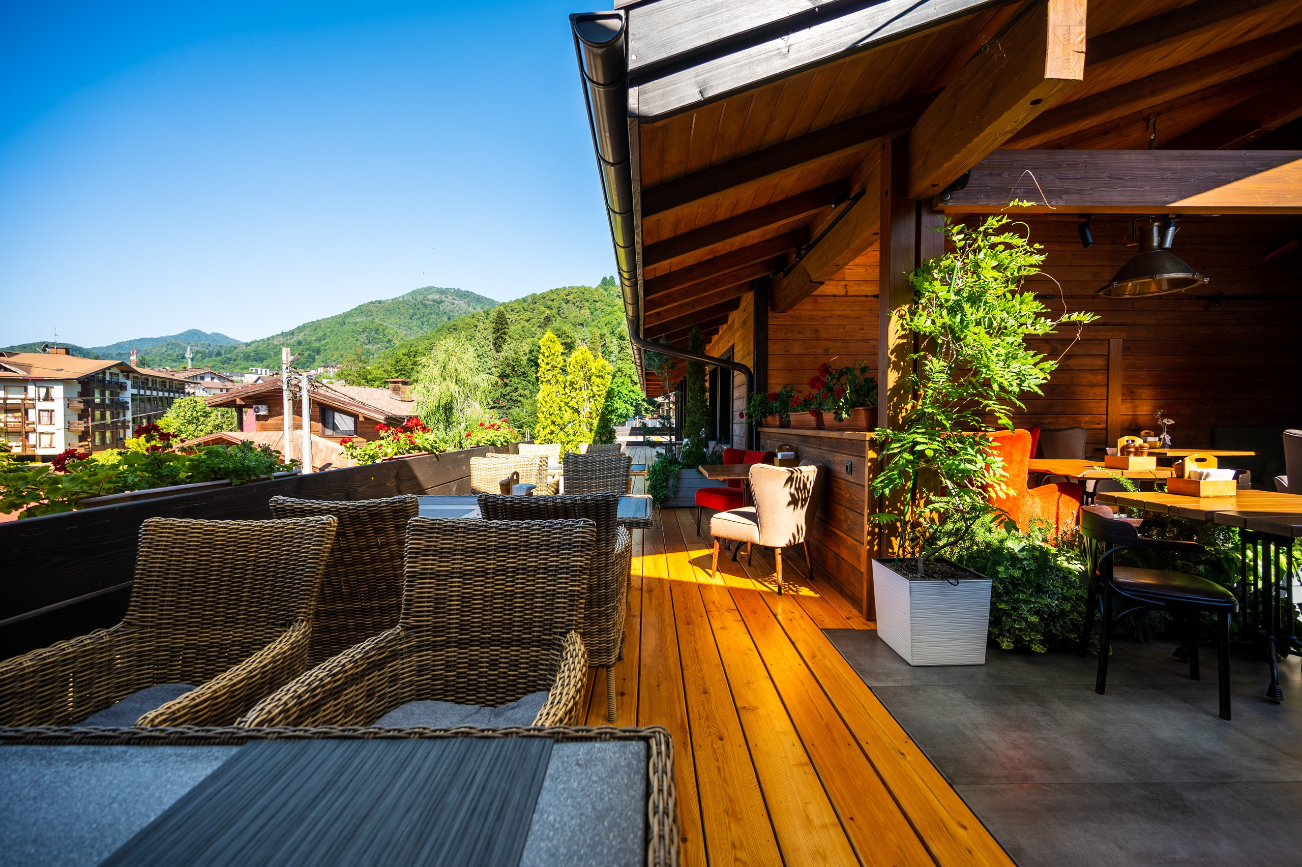 Ресторан «Трикони» в Красной Поляне. Репортажный фотограф в Красной Поляне и Сочи Павлюченко Екатерина