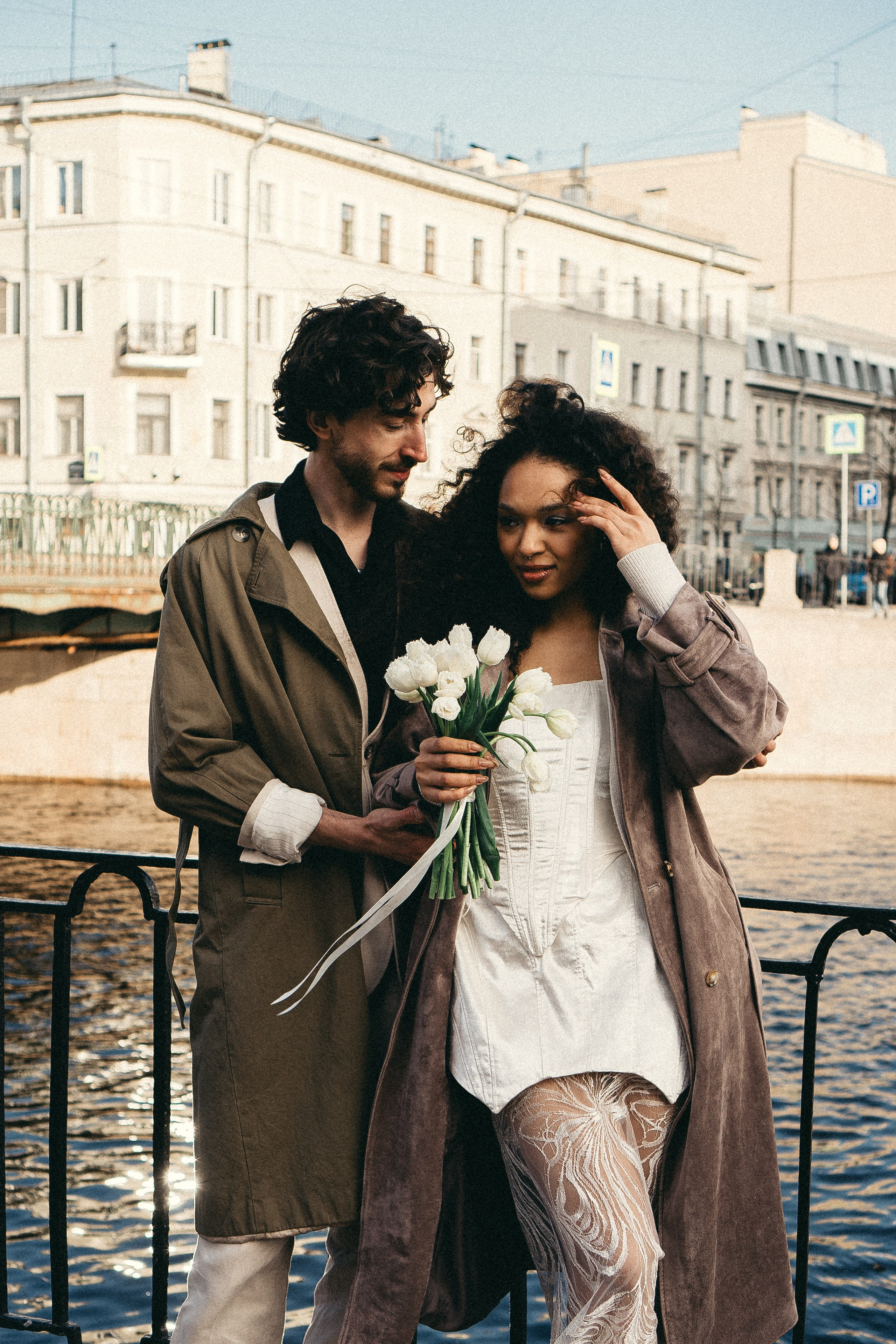 СВАДЕБНАЯ ПРОГУЛКА ПО ПЕТРОГРАДКЕ ВЕСНОЙ. СВАДЕБНАЯ ФОТОСЕССИИЯ НА ПЕТРОГРАДКЕ. Профессиональный фотограф, Санкт-Петербург — Виктория Богомолова