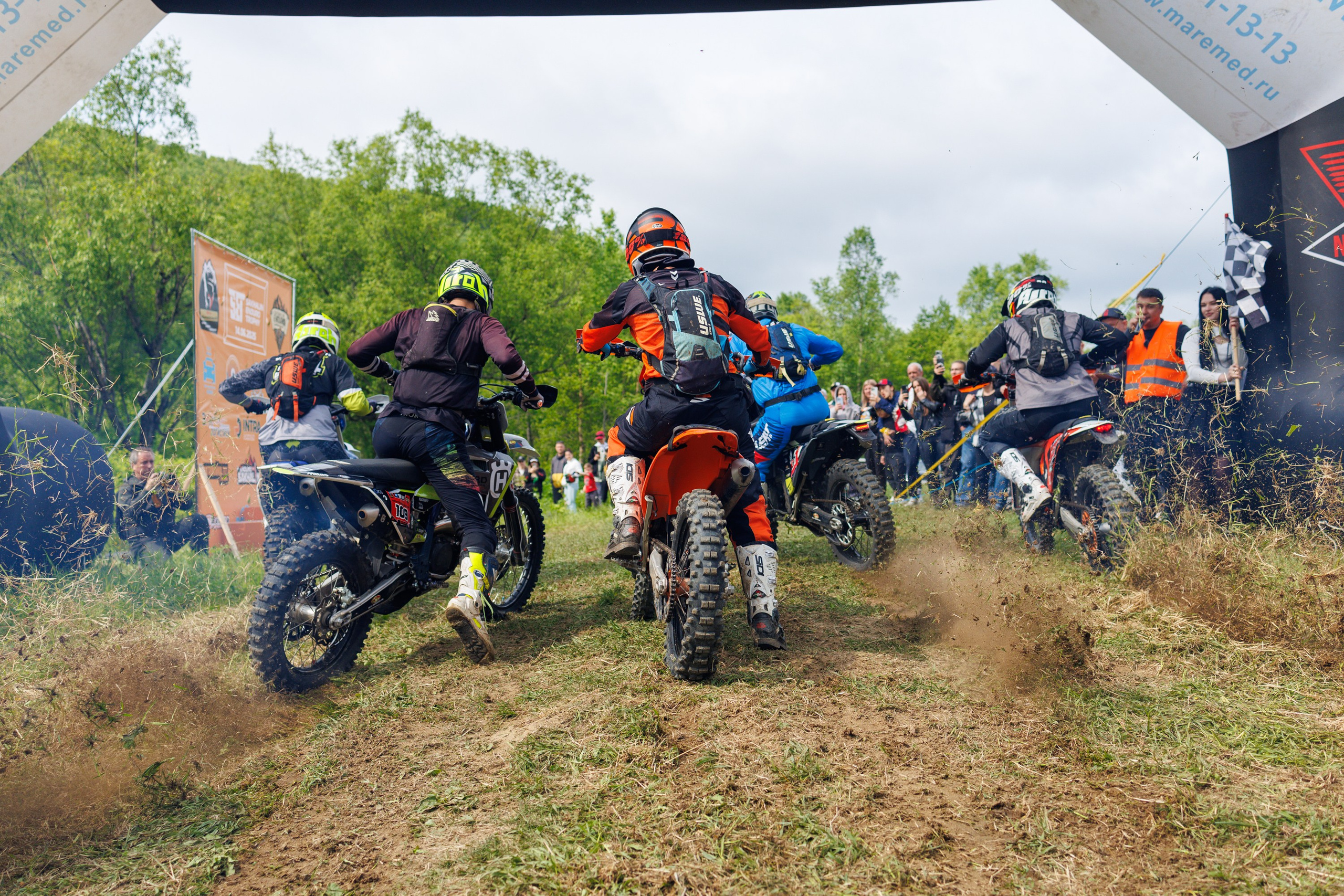 SET Project 2025. Свадебный, семейный и репортажный фотограф в Южно-Сахалинске Артур Петросян