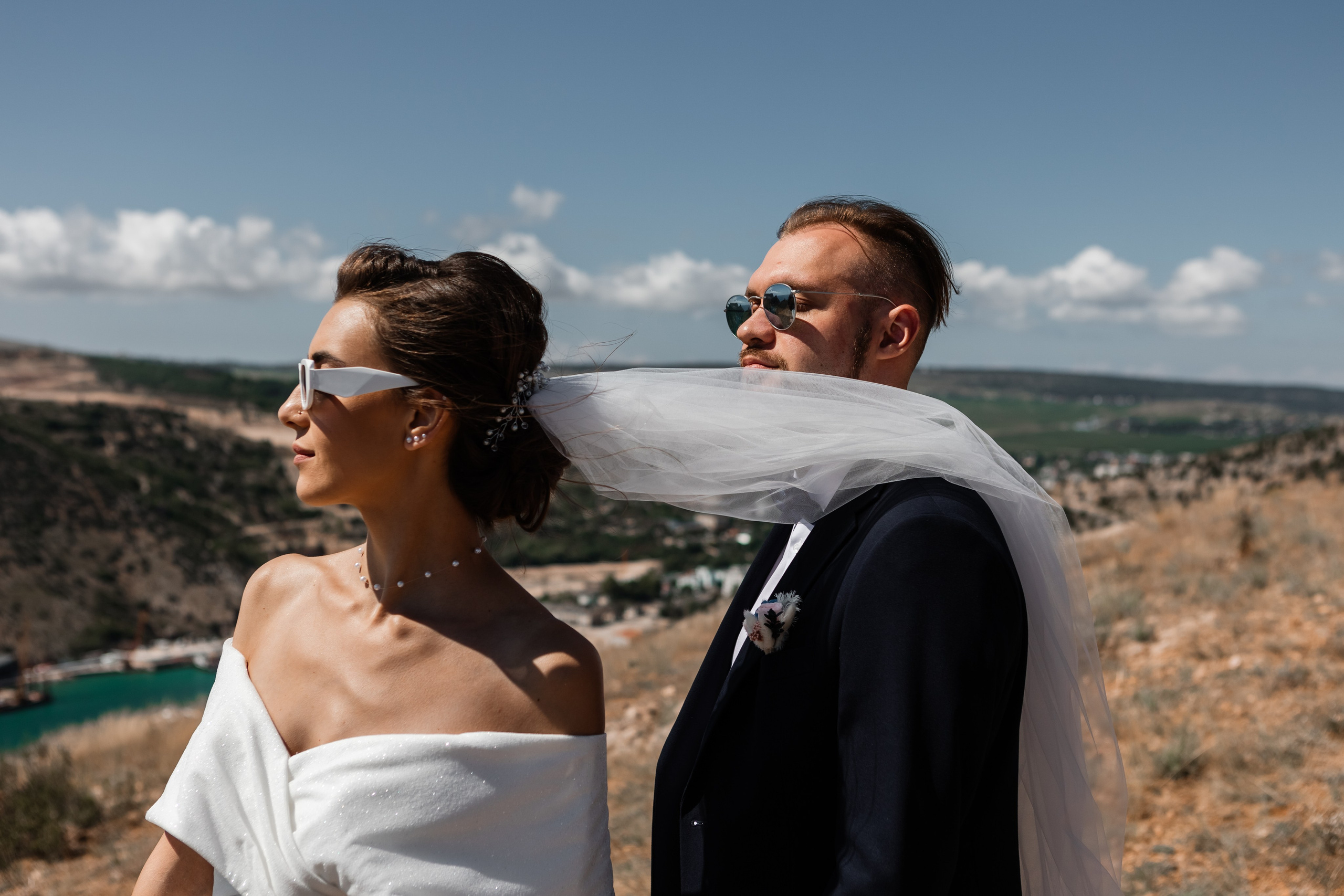 Свадебная съёмка в Балаклаве в крепости Чембало. Свадебный фотограф, фотосъемка в Крыму, Севастополе, Симферополе, Ялте