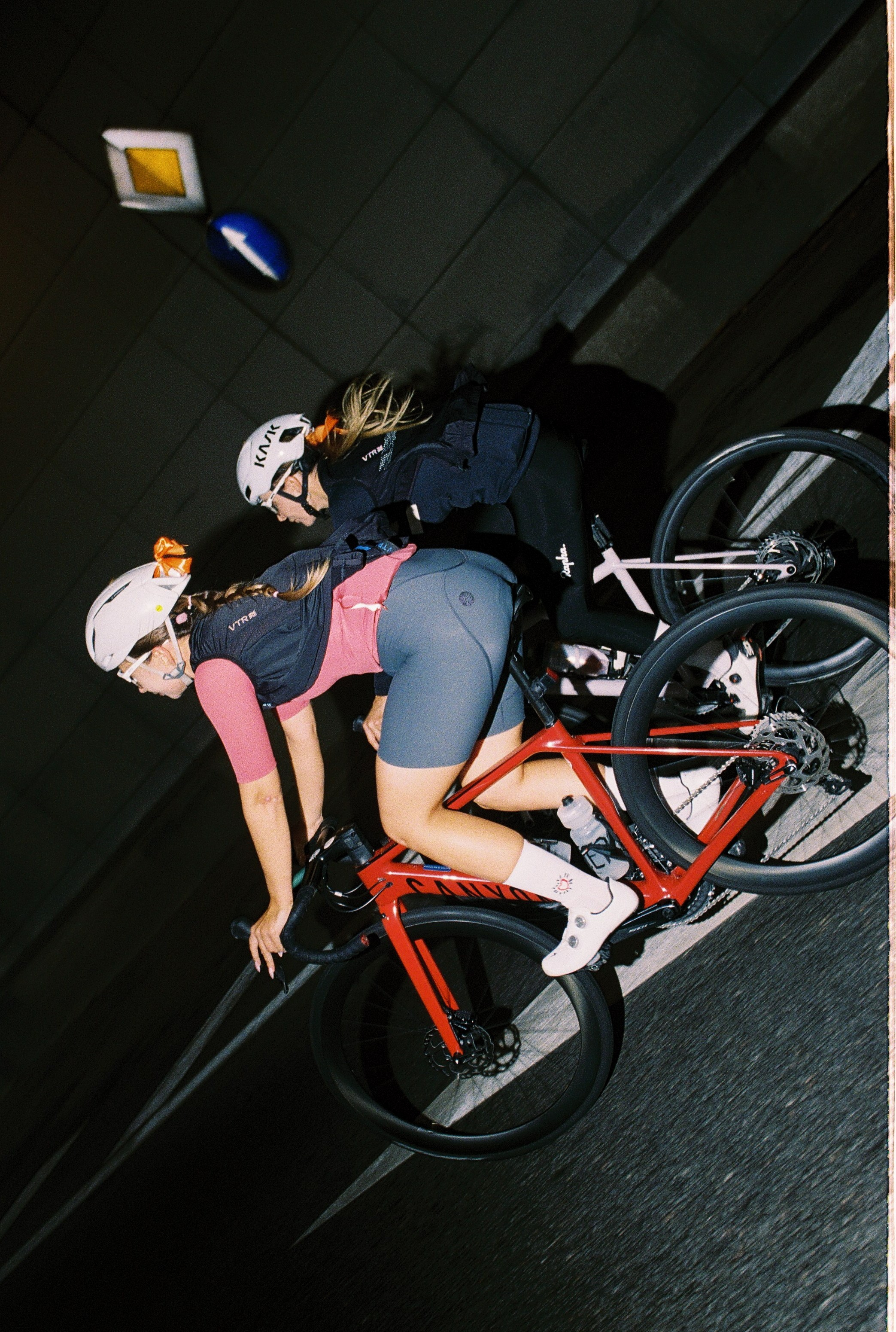 Girls 100. Илья Симонов фотограф москва