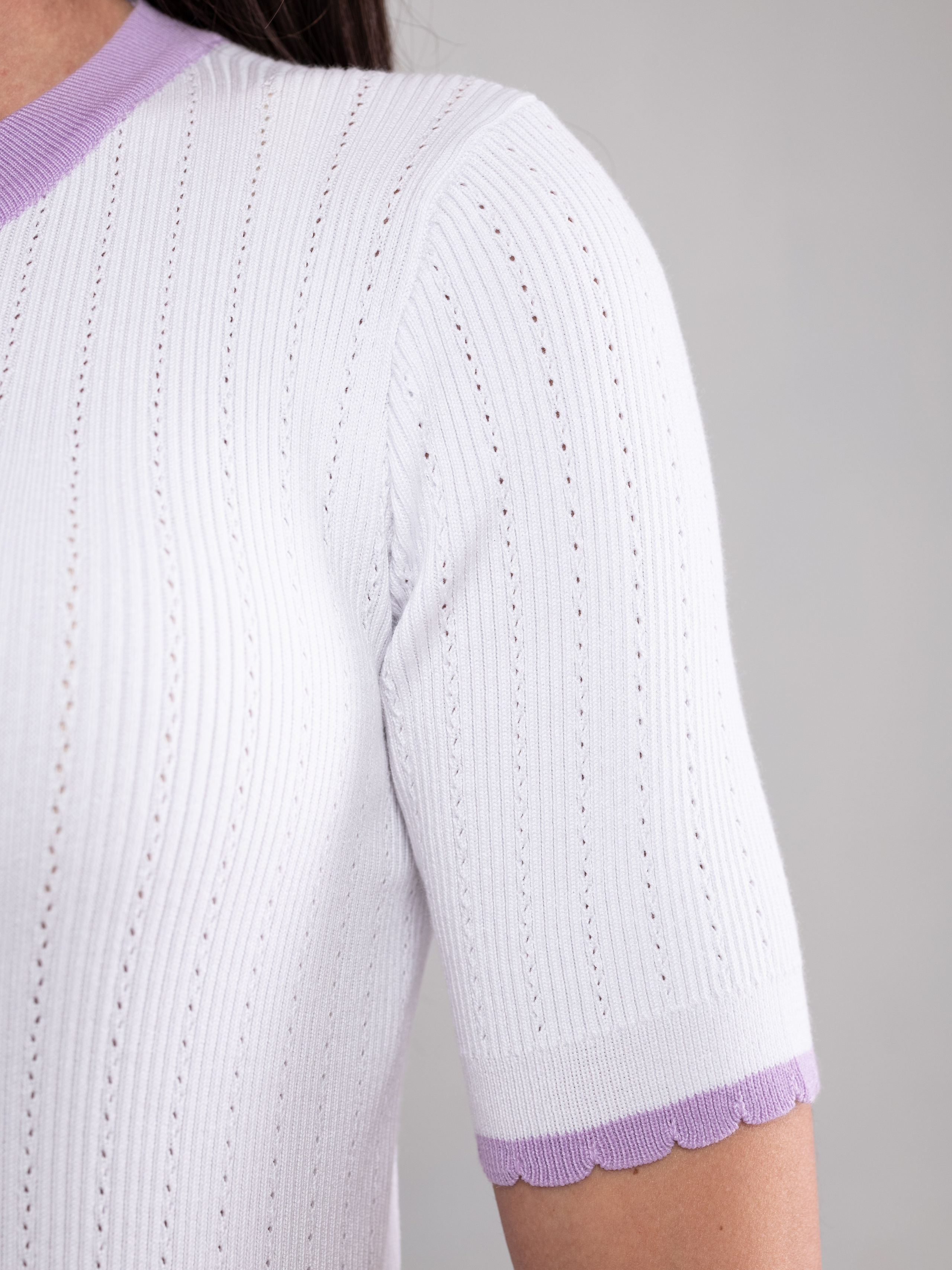 Костюмы и джемпера. Предметный фотограф, фото для маркетплейсов Пятигорск, КМВ