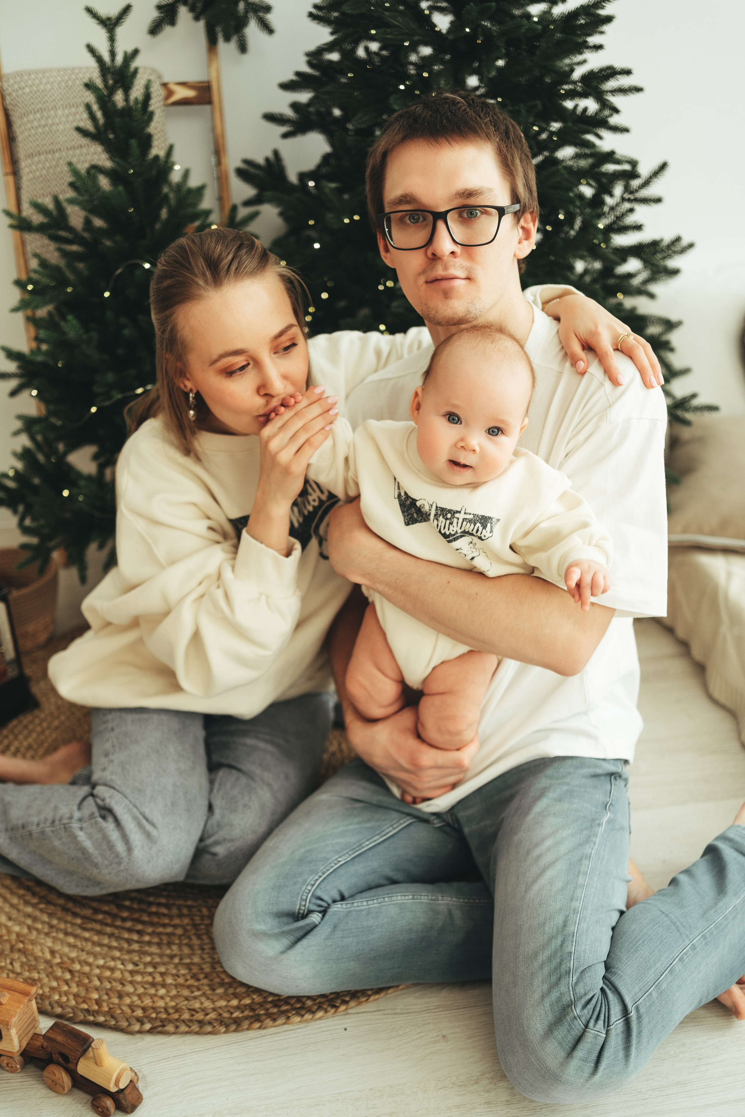 Таня, Дима, Варя. Главная