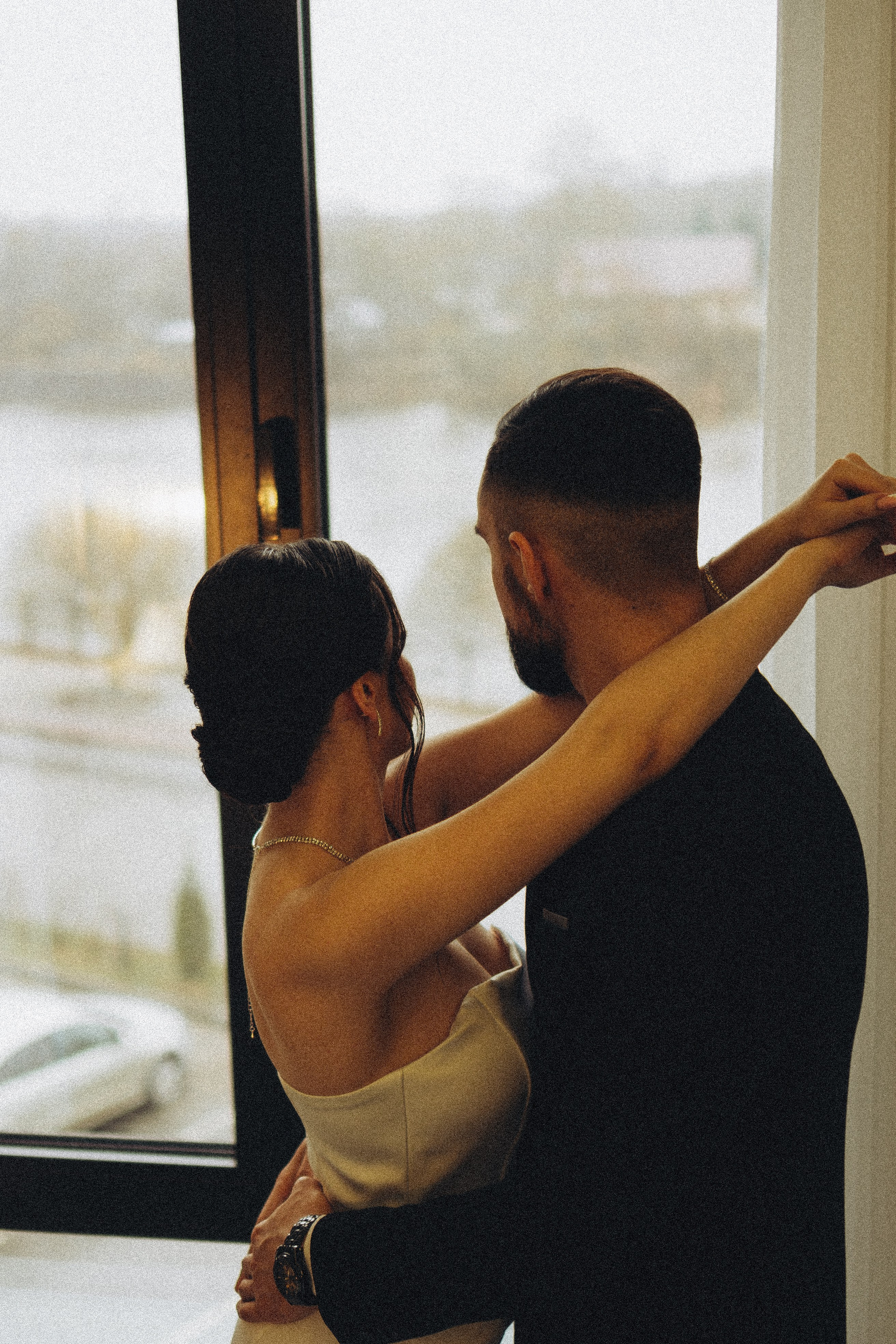 СВАДЕБНАЯ СЬЕМКА СБОРОВ ЖЕНИХА И НЕВЕСТЫ В ОТЕЛЕ И ТАКЖЕ ФОТОСЕССИИЯ В ОТЕЛЕЕ МЕГАПОЛИС БРЯНСК. Профессиональный фотограф, Санкт-Петербург — Виктория Богомолова