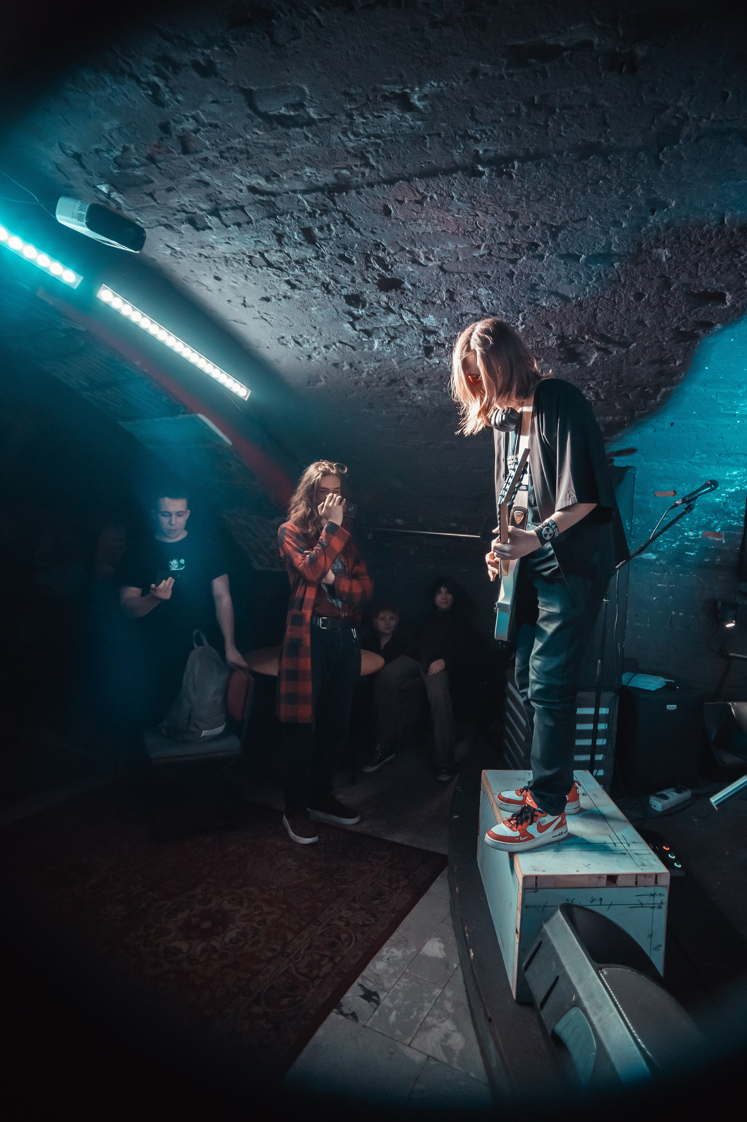 Rose Park. Бар «Дело не в тебе», Красноярск, 20.04.2025. Фотограф Регина Крикунова г. Красноярск