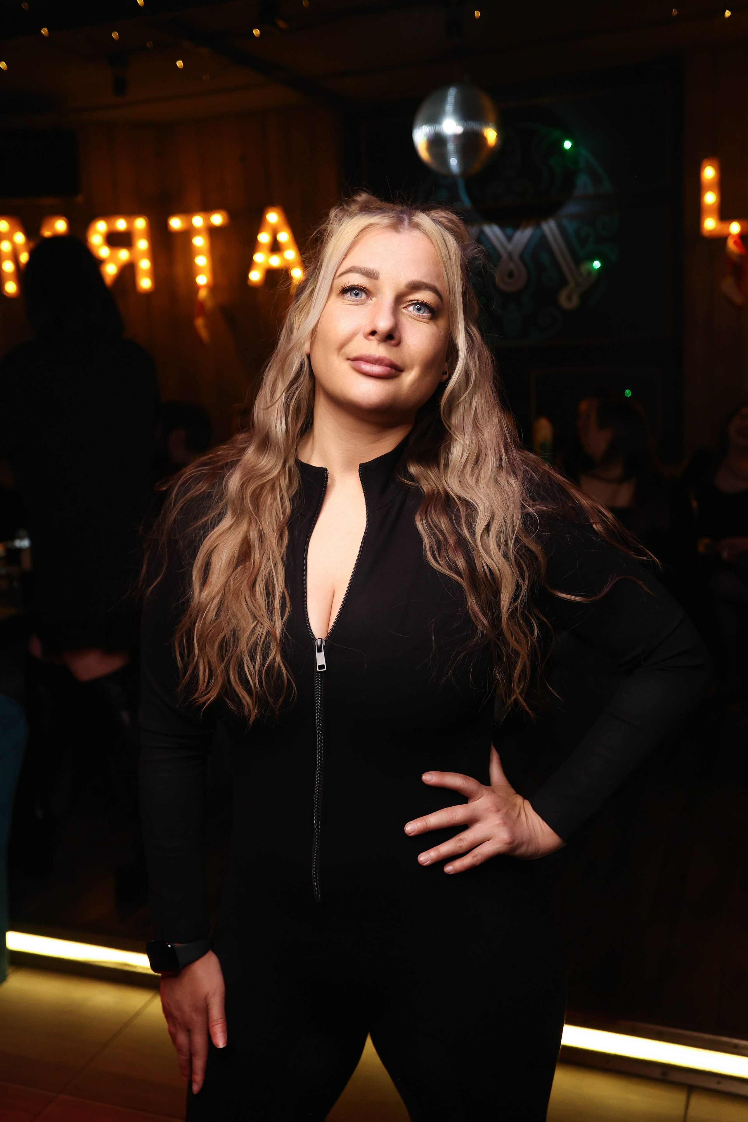 22/12/23 Новогоднее караоке в Мята Спортивная. Мята Спортивная — Кальянная, караоке, бар в Минске