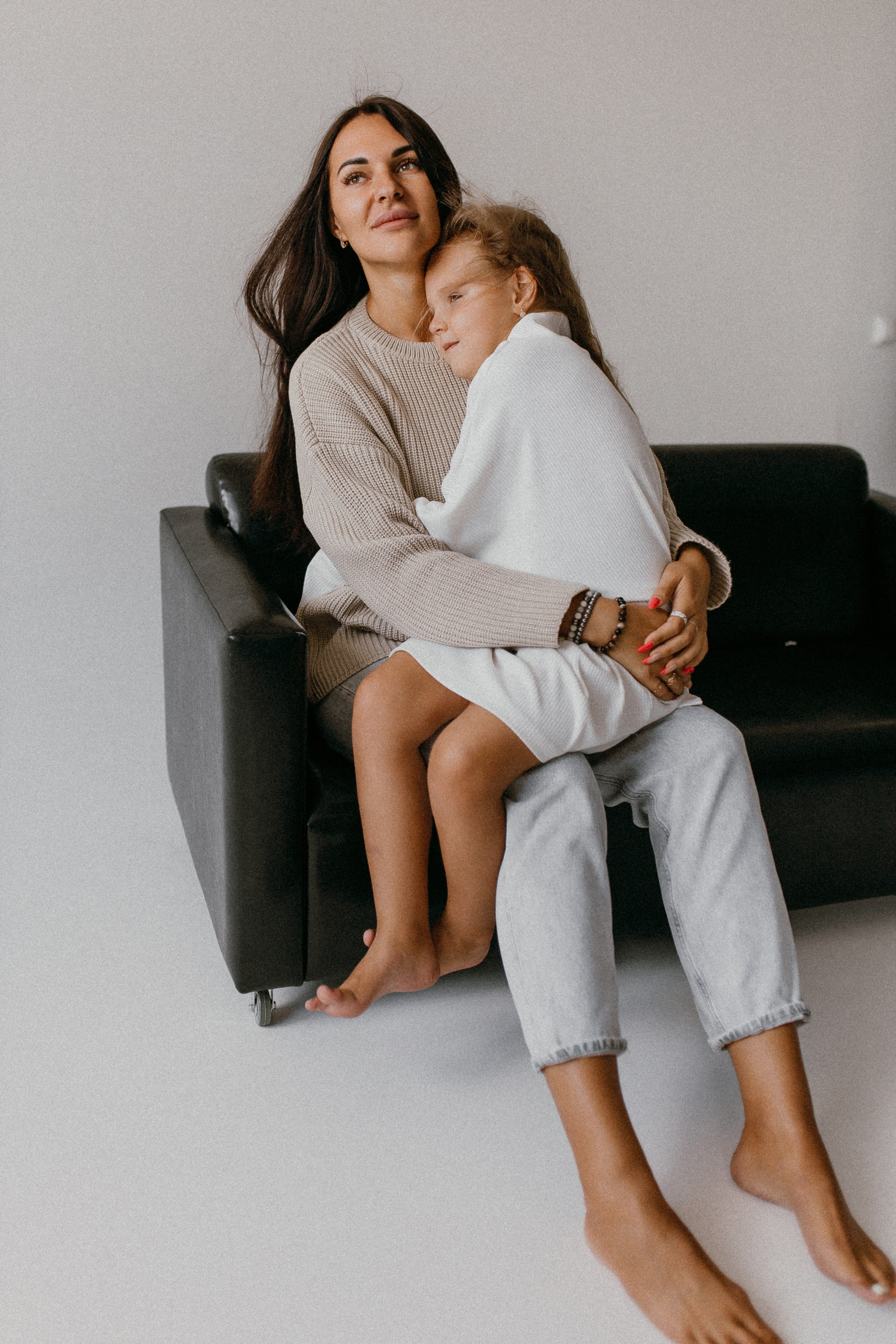 Есения и мама. Семейный фотограф Губкин/Старый Оскол