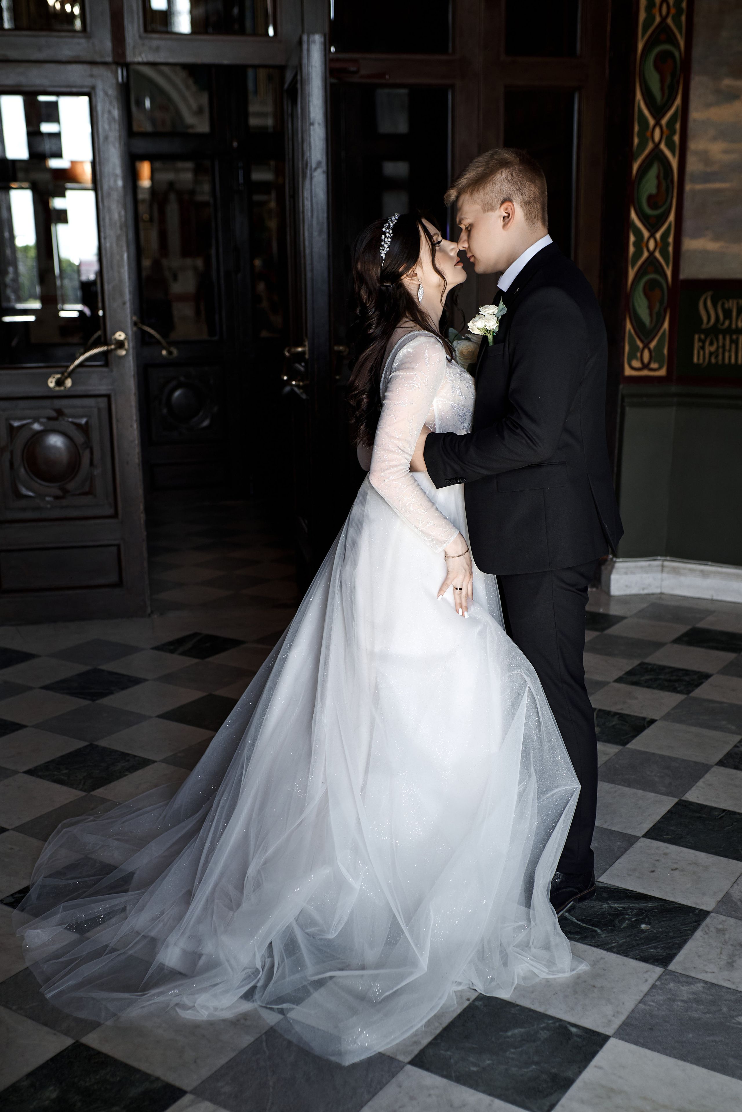 Свадьба Виолетты и Никиты. Свадебный фотограф г. Новочеркасск г. Ростов-на-Дону