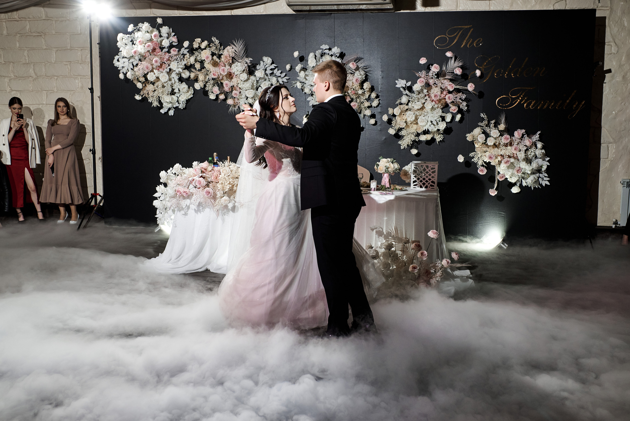 Свадьба Виолетты и Никиты. Свадебный фотограф г. Новочеркасск г. Ростов-на-Дону