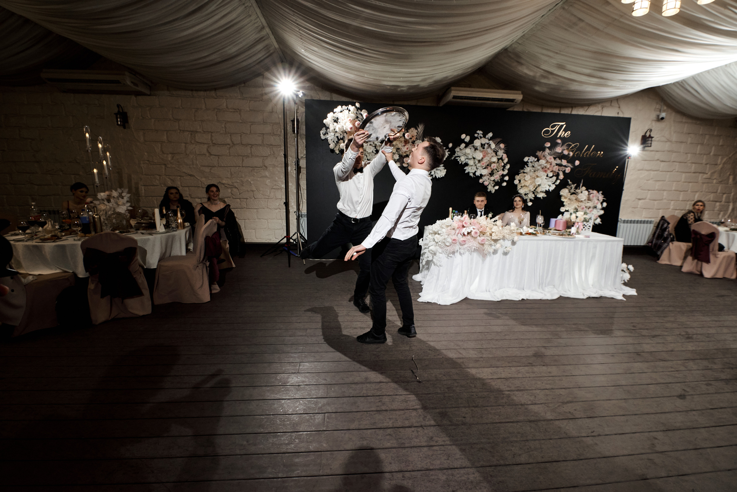 Свадьба Виолетты и Никиты. Свадебный фотограф г. Новочеркасск г. Ростов-на-Дону