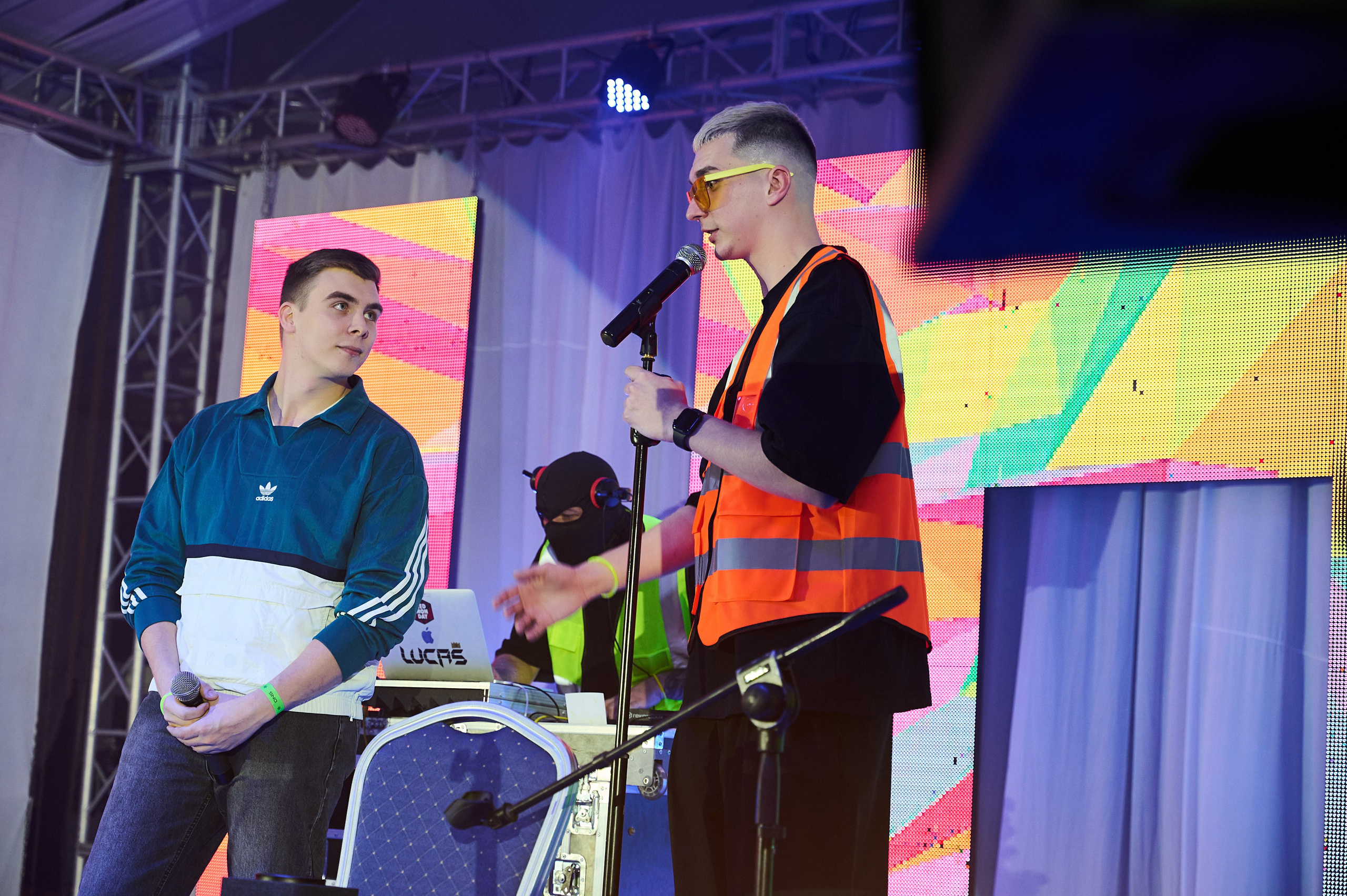 DNS НГ Корпаратив. Свадебный фотограф во Владивостоке Гарагуля Игорь