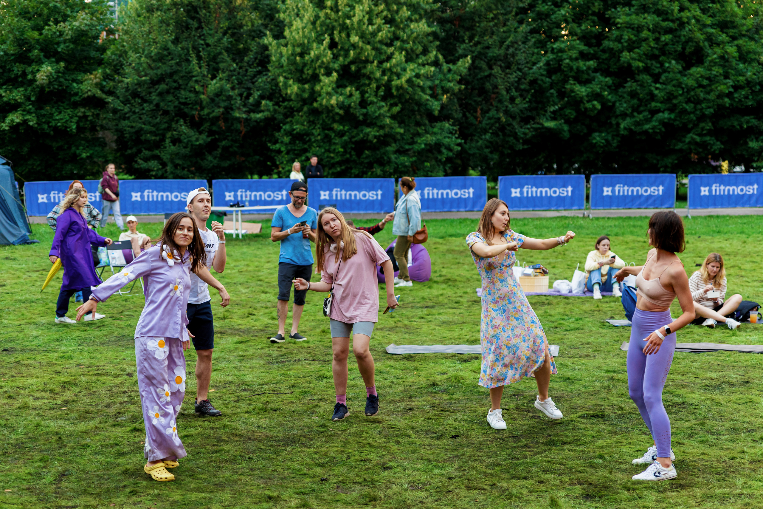 Фестиваль — Пикник Fitmost. Репортажный фотограф Семён Борисов | Москва