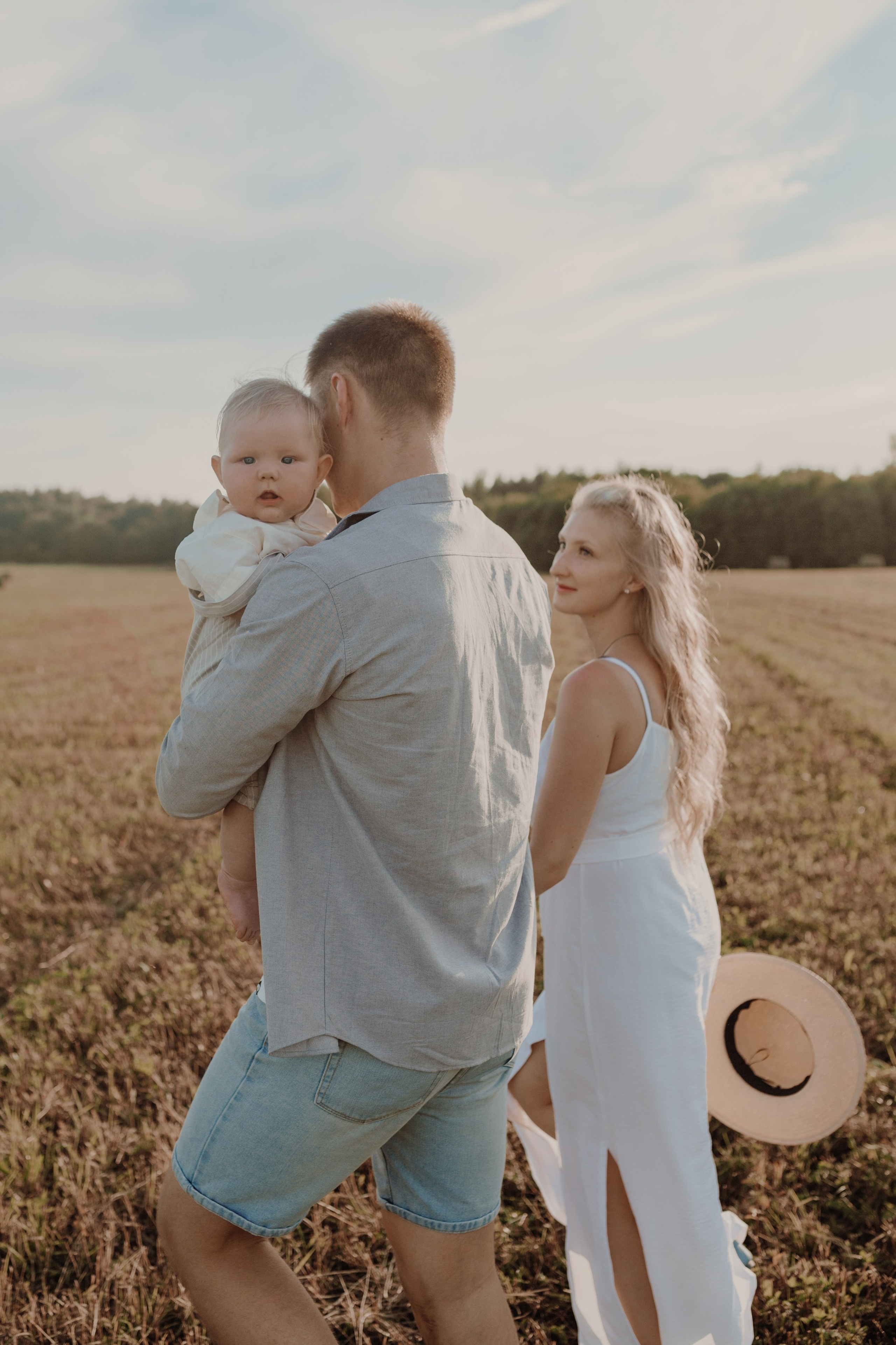 Арина, Максим, Иван. Контент–фотограф | Леся Лесная