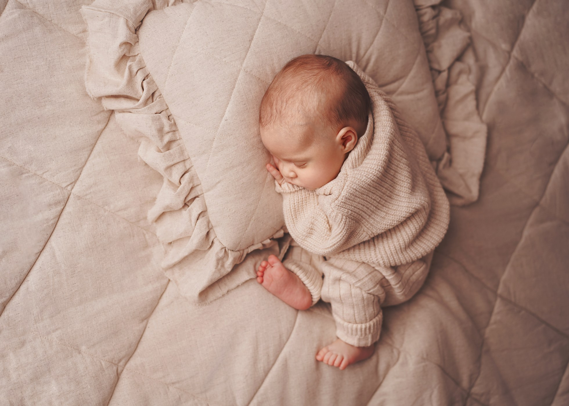 Natural (0-60 дней от роду). Фотограф новорожденных в Ялте