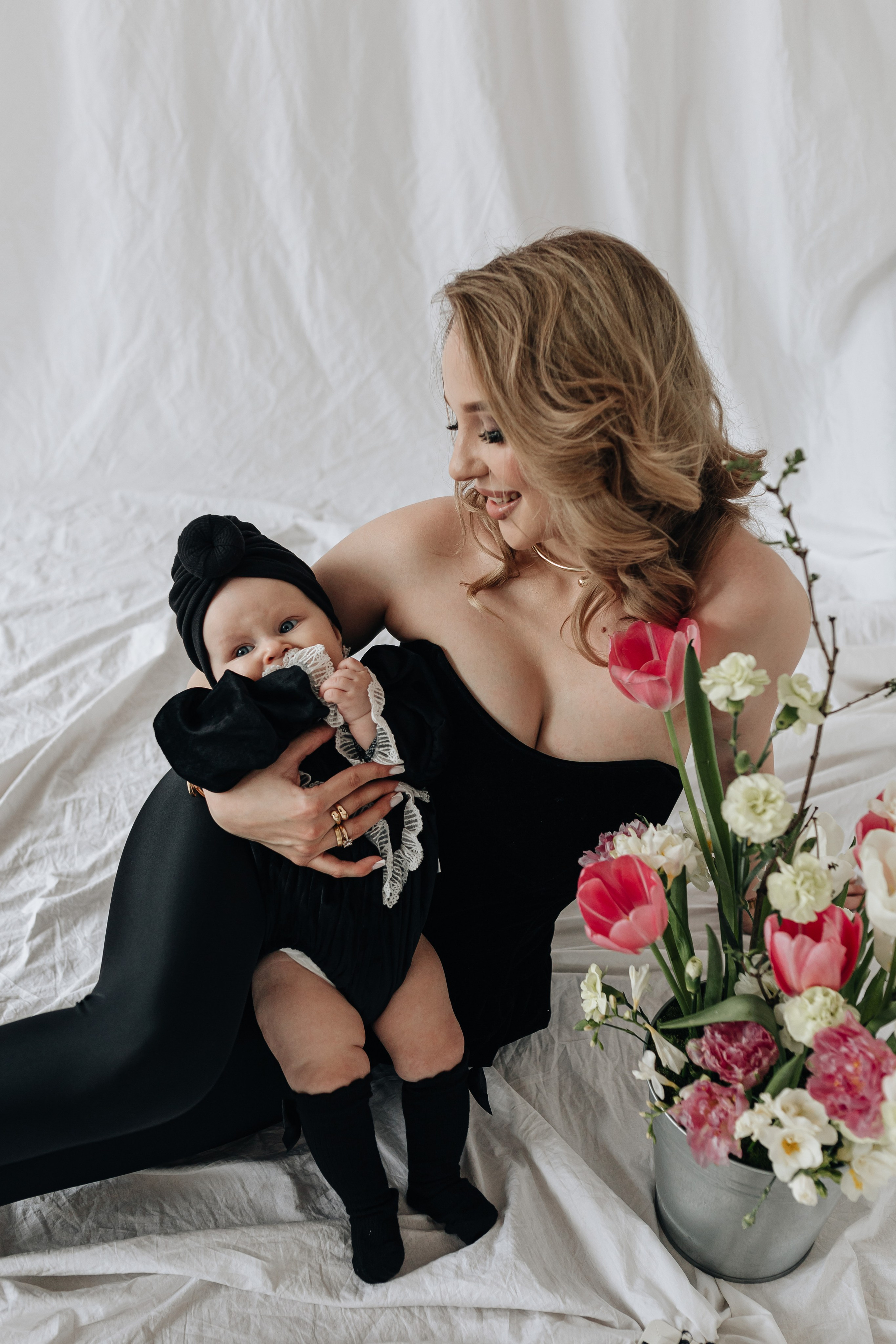 Семейная съёмка в студии. Фотограф Трифон Мира