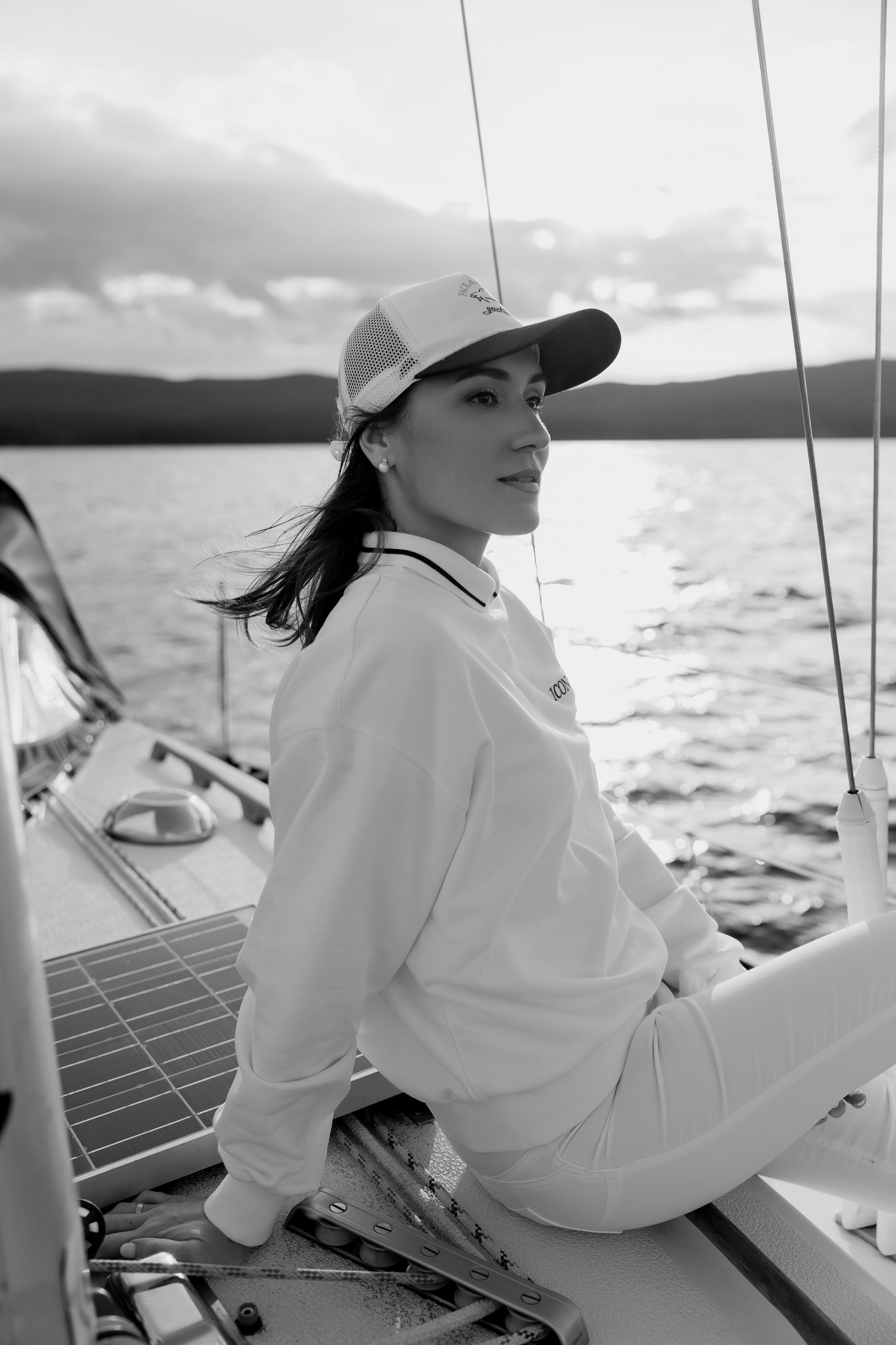 Анастасия, съёмка на яхте. Свадебный и портретный фотограф в Миассе Филиппенко Дарья