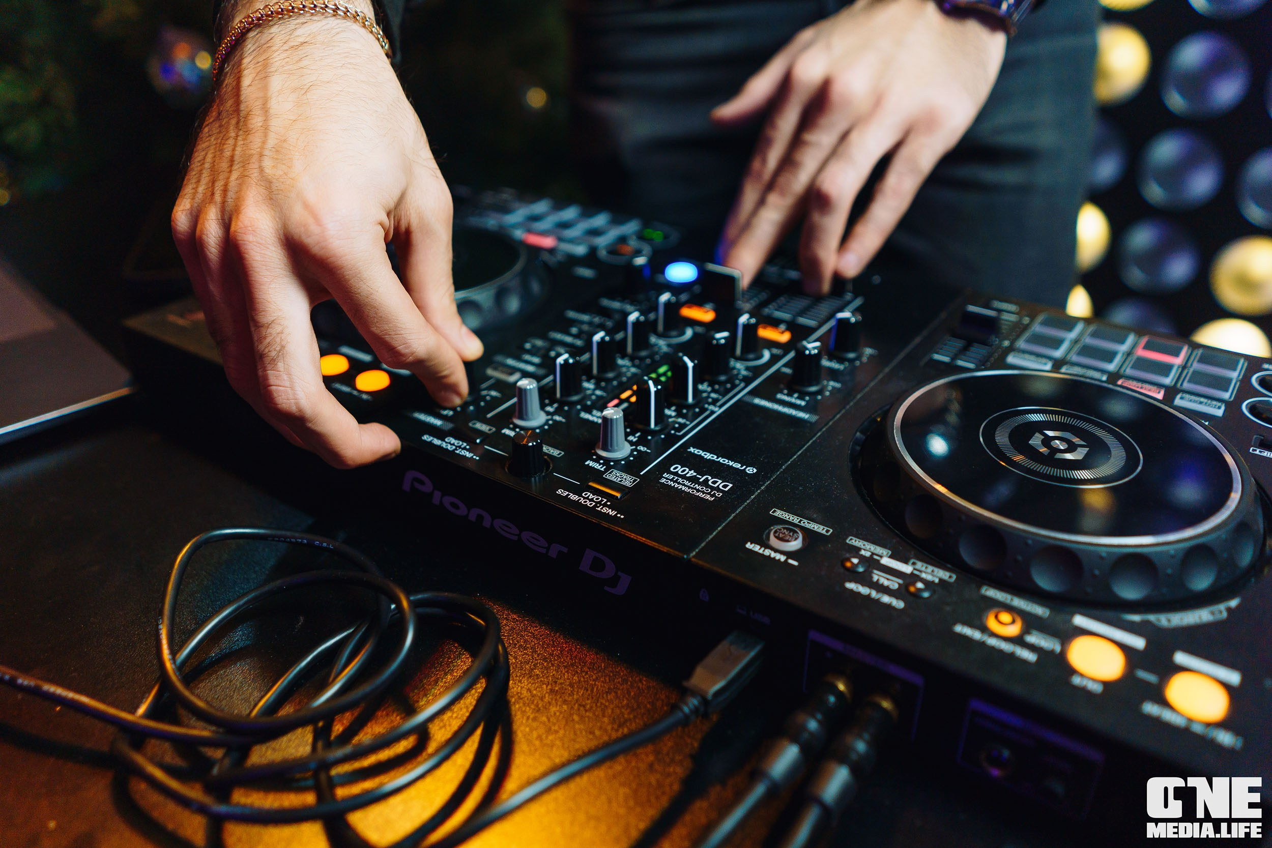 Фоторепортаж из караоке-клуба Эйфория. One Media Life: фоторепортажи, фотоотчеты с мероприятий и заведений